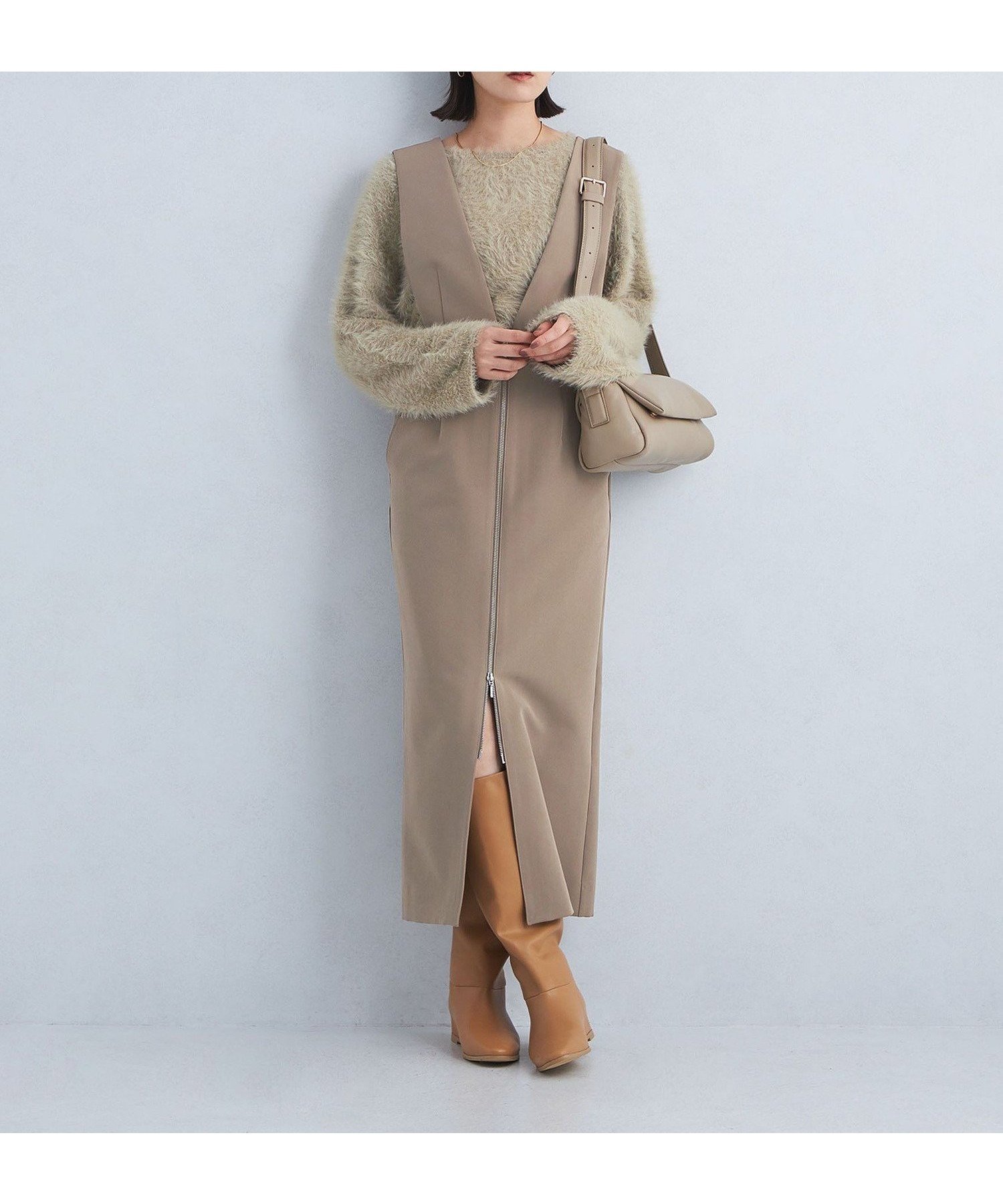 【ユナイテッドアローズ/UNITED ARROWS】のSHIORI IRIE * green label relaxing フェザープルオーバー * ジャンスカ インテリア・キッズ・メンズ・レディースファッション・服の通販 founy(ファニー) 　ファッション　Fashion　レディースファッション　Fashion for Women　トップス・カットソー　Cut & Sew Tops　カジュアルプルオーバー・ニットトップス　Pullovers & Knit Tops / Casual Pullovers　秋　Autumn　クロップド　Cropped, Short Length　シューズ　Shoes, Footwear　ジップ　Zip, Zipper　ジャカード／ジャガード　Jacquard, Woven Pattern　ジャケット　Jacket, Outerwear　ジャンスカ　Jumper Skirt, Pinafore Dress　スリット　Slit, Slit Detail　ダブル　Double, Double-Breasted　デニム　Denim, Jeans Material　トレンド　Trend, Trending Now　バレエ　Ballet, Ballet Style　フェザー　Feather, Feather Detail　フェミニン　Feminine, Girly　リボン　Ribbon, Bow　冬　Winter / This Winter　A/W・秋冬　Autumn/Winter　おすすめ　Recommended / Our Picks　BEIGE|ID: prp329100004682367 ipo3291000000033816211