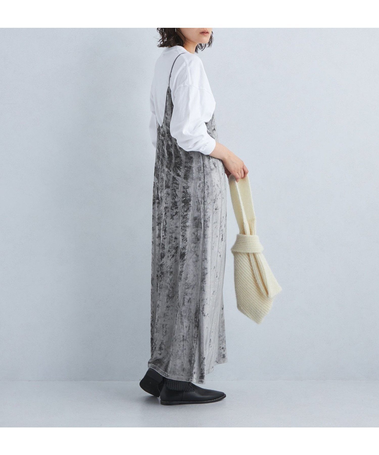 【ユナイテッドアローズ/UNITED ARROWS】の【別注】 Robert P. Miller ベロア キャミソールワンピース インテリア・キッズ・メンズ・レディースファッション・服の通販 founy(ファニー) 　ファッション　Fashion　レディースファッション　Fashion for Women　ワンピース　Dresses　おすすめ　Recommended / Our Picks　インナー　Innerwear　カットソー　Cut and Sewn Top　カーディガン　Cardigan, Knitwear　キャミソール　Camisole, Spaghetti Strap Top　キャミワンピース　Cami Dress, Slip Dress　ダウン　Down, Puffer　チュール　Tulip, Tulip Motif　トレンド　Trend, Trending Now　フェミニン　Feminine, Girly　フロント　Front, Front Design　ベロア　Velour, Soft Velvet　人気　Popular, Best Seller　冬　Winter / This Winter　別注　Limited Edition, Custom Order　秋　Autumn　MD.GRAY|ID: prp329100004682413 ipo3291000000033816441