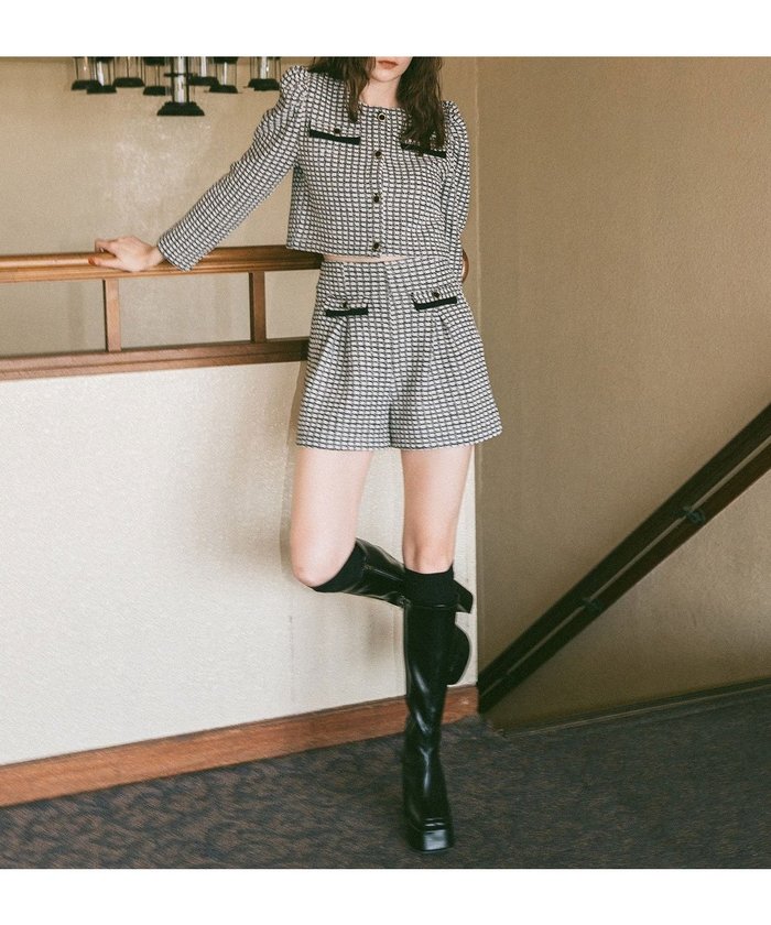 【レディアゼル/REDYAZEL】のカットツイードジャケット*ショートパンツセットアップ インテリア・キッズ・メンズ・レディースファッション・服の通販 founy(ファニー) https://founy.com/ ファッション Fashion レディースファッション Fashion for Women アウター Coat / Outerwear Collection レディースジャケット・軽アウター Jackets セットアップ Matching Sets レディースパンツ・ボトムス Pants & Trousers / Bottoms パンツ Pants & Trousers ショートパンツ・ハーフパンツ High-Waisted & Relaxed Shorts ガーリー Girly, Feminine Style コンパクト Compact, Small Size ショート Short, Short Length ジャケット Jacket, Outerwear セットアップ Set-Up, Coordinated Outfit ダウン Down, Puffer ツイード Twill, Twill Weave デニム Denim, Jeans Material トレンド Trend, Trending Now バランス Balance, Style Balance エレガント 上品 Elegant 今季 This Season, Current Season A/W・秋冬 Autumn/Winter |ID: prp329100004682423 ipo3291000000033816478
