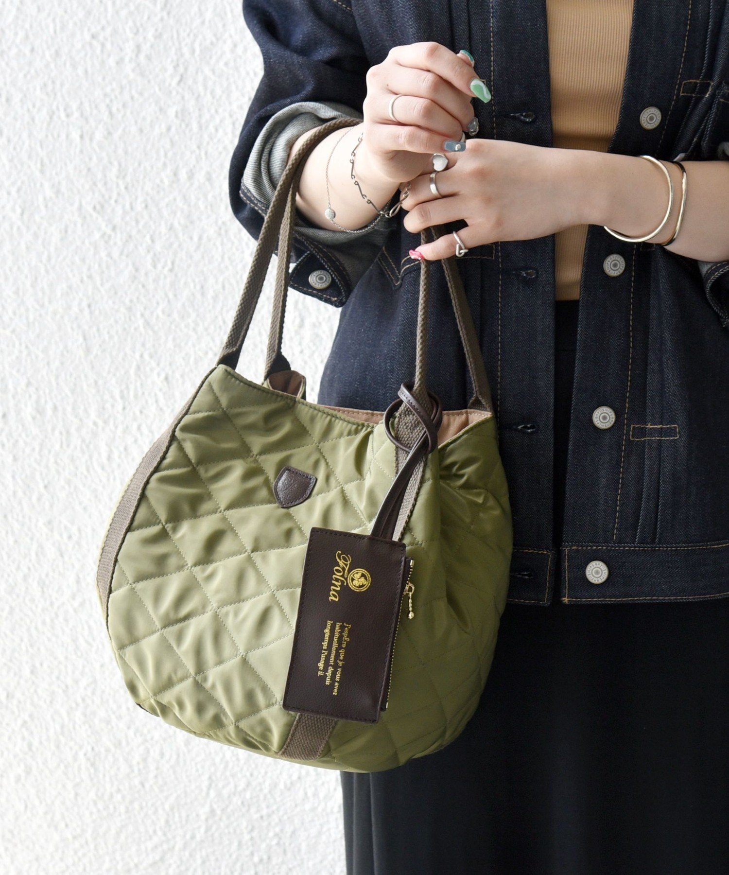 【シップス フォー ウィメン/SHIPS】の《一部 》【SHIPS any別注】Folna 2WAY キルティング バッグ インテリア・キッズ・メンズ・レディースファッション・服の通販 founy(ファニー) 　ファッション　Fashion　レディースファッション　Fashion for Women　バッグ　Bags　キルティング　Quilted, Quilting　トレンド　Trend, Trending Now　人気　Popular, Best Seller　ベーシック　Basic, Essential　別注　Limited Edition, Custom Order　ロング　Long, Long-Length　2025年　2025　2025-2026秋冬・A/W　Autumn/Winter 2025–26 AW25–26　オリーブ|ID: prp329100004682687 ipo3291000000034634419