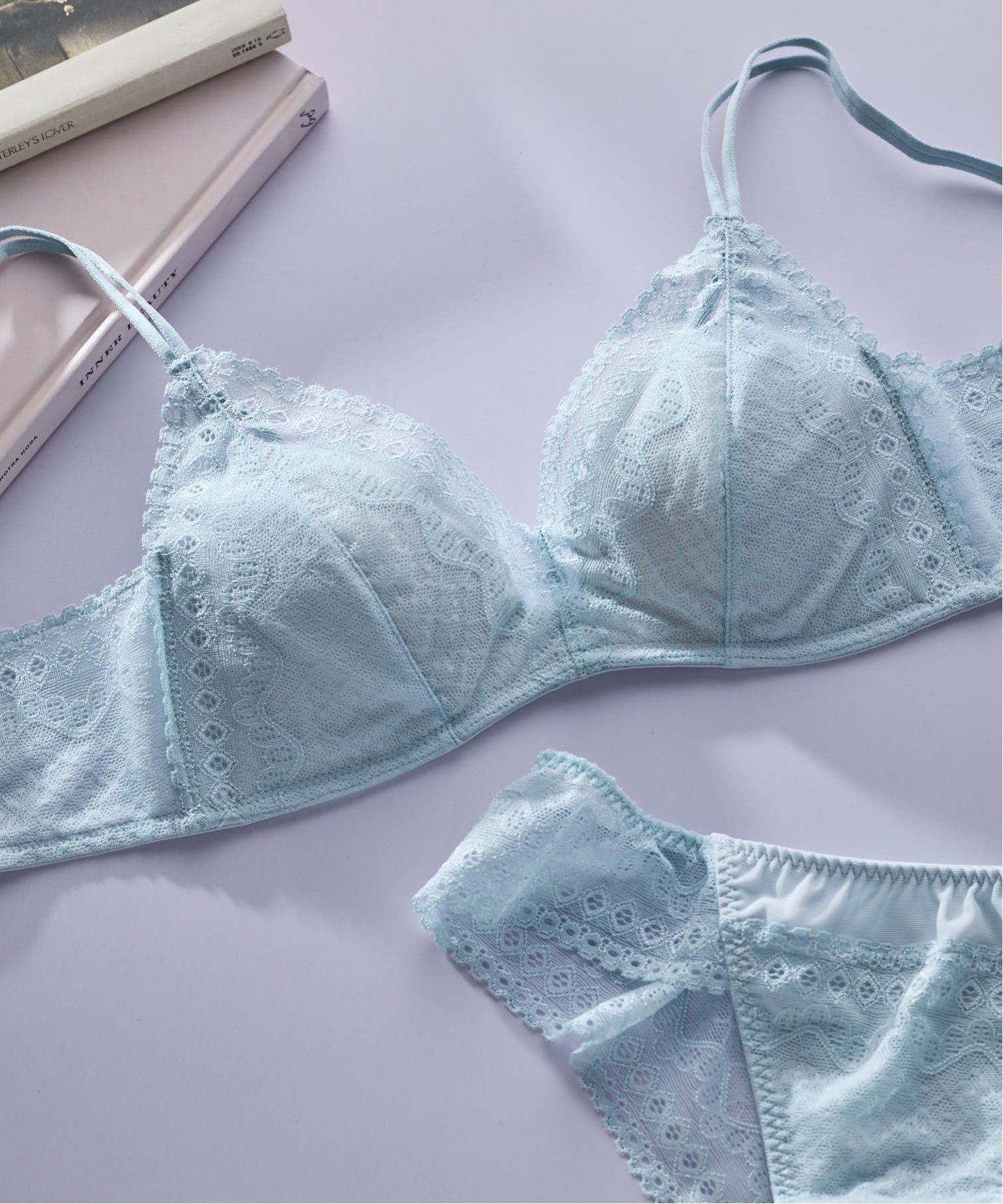 【ウンナナクール/une nana cool】の特別な日以外の364日つけたくなるブラ 364ブラ レース インテリア・キッズ・メンズ・レディースファッション・服の通販 founy(ファニー) ファッション Fashion レディースファッション Fashion for Women なめらか Smooth, Silky Texture ラップ Wrap, Wrap Design レース Lace, Lace Fabric エメラルドブルー|ID: prp329100004682768 ipo3291000000034457408