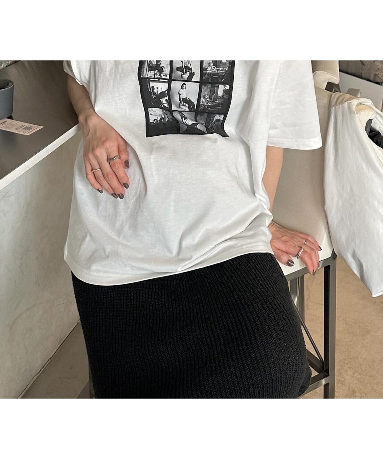 【セレクトモカ/SELECT MOCA】のアソートプリントオーバーサイズTシャツ インテリア・キッズ・メンズ・レディースファッション・服の通販 founy(ファニー) 　ファッション　Fashion　レディースファッション　Fashion for Women　トップス・カットソー　Cut & Sew Tops　シャツ・ブラウス・オフィスカジュアル　Elegant Blouses & Button-Ups　ロングTシャツ・Tシャツ　Longline T-Shirts & Tees　インナー　Innerwear　コンパクト　Compact, Small Size　シンプル　Simple, Minimal　ジャケット　Jacket, Outerwear　スラックス　Slacks, Dress Pants　ワーク　Workwear, Utility Style　おすすめ　Recommended / Our Picks　ホワイト系その他3-03|ID: prp329100004683619 ipo3291000000034009184