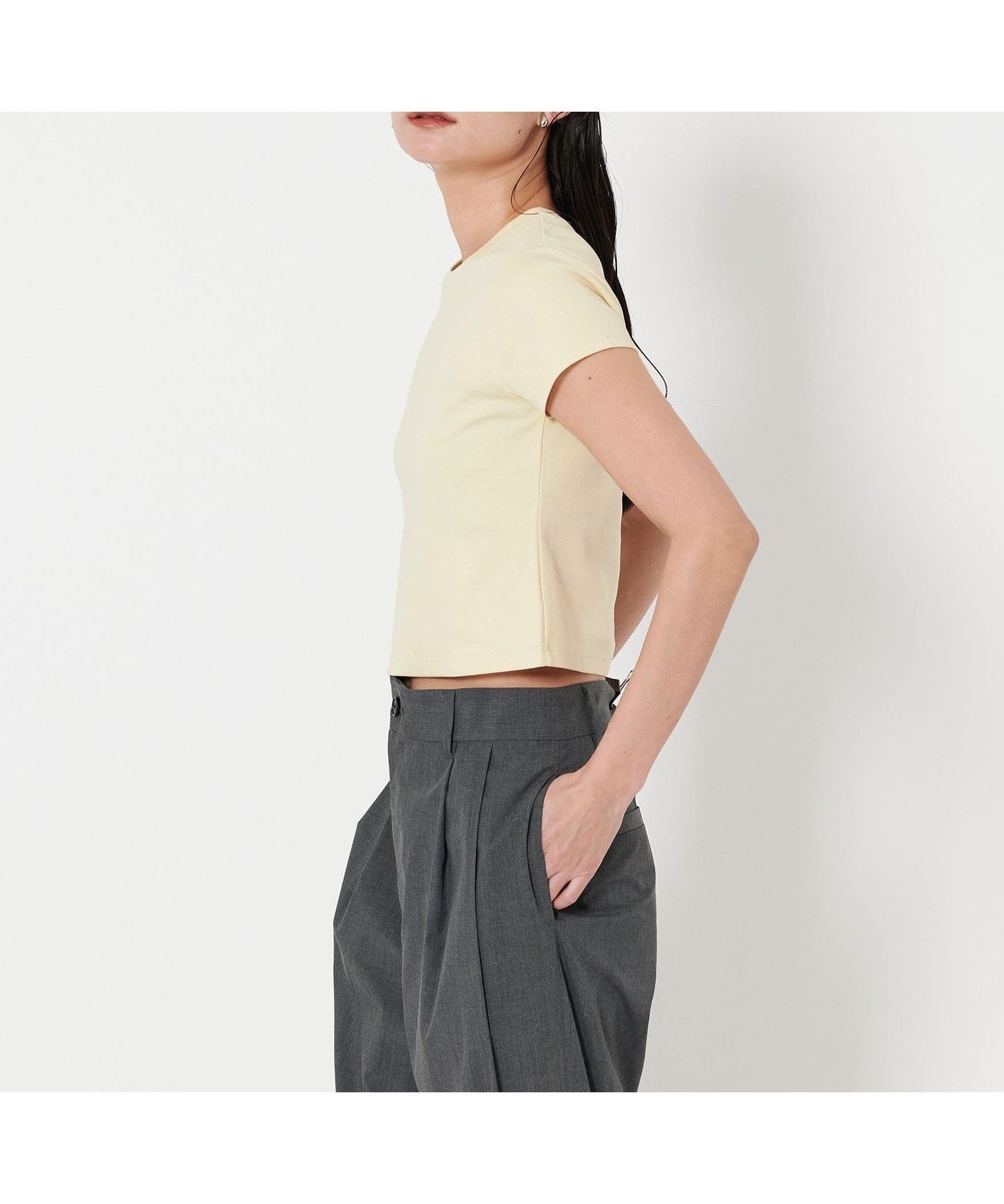 【ユナイテッドアローズ/UNITED ARROWS】のMARW UNITED ARROWS コンパクト Tシャツ -汗ジミ防止- インテリア・キッズ・メンズ・レディースファッション・服の通販 founy(ファニー) 　ファッション　Fashion　レディースファッション　Fashion for Women　トップス・カットソー　Cut & Sew Tops　シャツ・ブラウス・オフィスカジュアル　Elegant Blouses & Button-Ups　ロングTシャツ・Tシャツ　Longline T-Shirts & Tees　インナー　Innerwear　クロップド　Cropped, Short Length　コンパクト　Compact, Small Size　トレンド　Trend, Trending Now　人気　Popular, Best Seller　フィット　Fit, Slim Fit　おすすめ　Recommended / Our Picks　夏　Summer　ビジネス 仕事 通勤　Business / Work / Commuting　CREAM|ID: prp329100004683643 ipo3291000000033892398