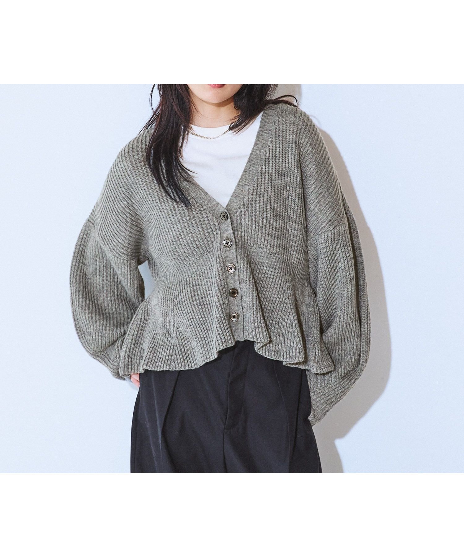 【ジーナシス/JEANASiS】の7GアゼペプラムVカーディガン インテリア・キッズ・メンズ・レディースファッション・服の通販 founy(ファニー) ファッション Fashion レディースファッション Fashion for Women トップス・カットソー Cut & Sew Tops カーディガン・羽織り Layered Style Cardigans アクセサリー Fashion Accessories アクリル Acrylic Material インナー Innerwear 畦 Ribbed Knit カーディガン Cardigan, Knitwear キャミソール Camisole, Spaghetti Strap Top タンク Tank Top, Sleeveless Top デニム Denim, Jeans Material ペプラム Peplum, Flared Hem 羽織 Haori, Light Jacket A/W・秋冬 Autumn/Winter おすすめ Recommended / Our Picks グレー系その他|ID: prp329100004683782 ipo3291000000034472343