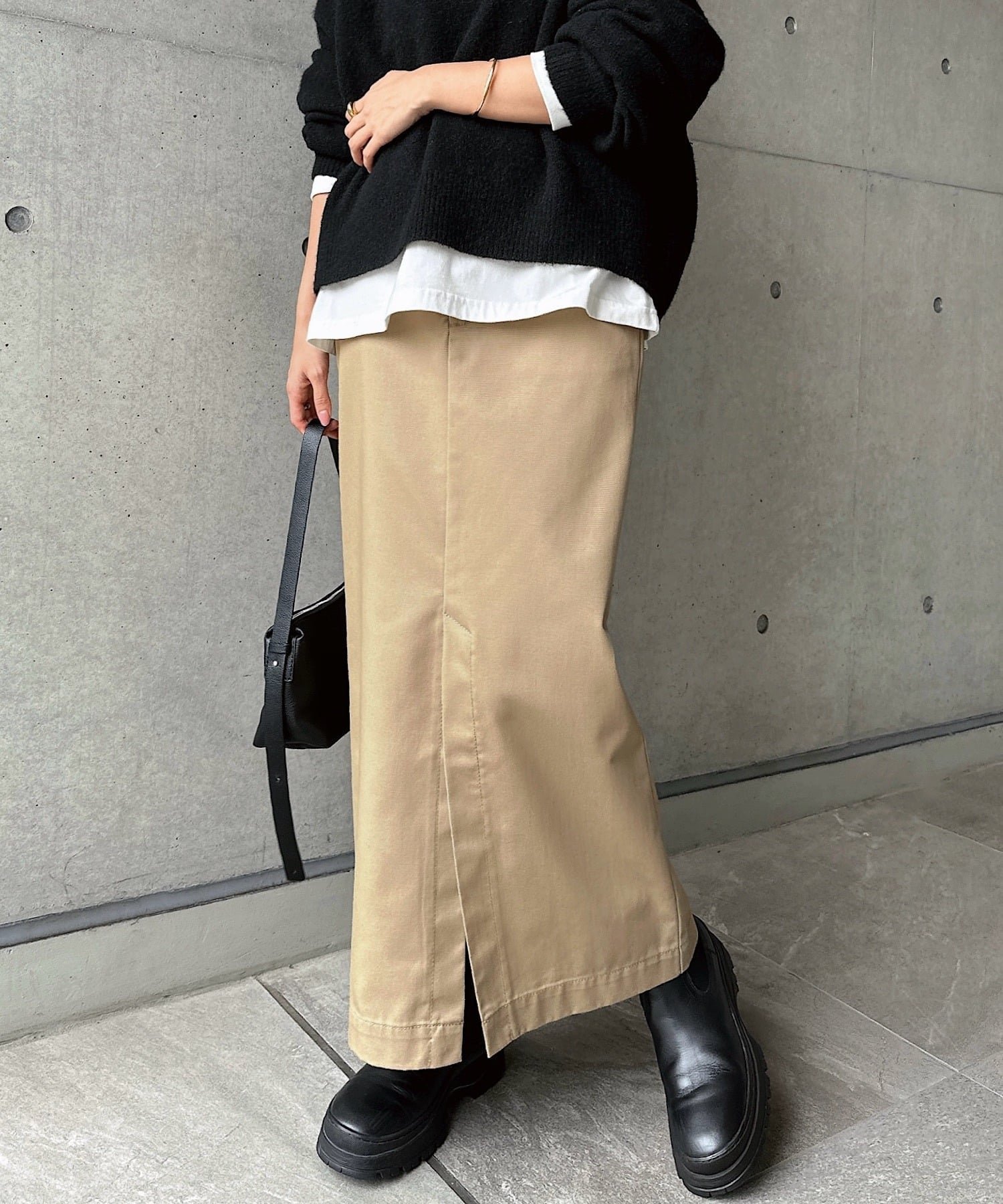 【アンドミー/andme】の前スリット チノ ロング タイト スカート インテリア・キッズ・メンズ・レディースファッション・服の通販 founy(ファニー) ファッション Fashion レディースファッション Fashion for Women スカート Skirts スリット Slit, Slit Detail フィット Fit, Slim Fit フロント Front, Front Design ロング Long, Long-Length 楽ちん Easy Fit, Comfortable おすすめ Recommended / Our Picks ベージュ|ID: prp329100004683911 ipo3291000000034608290