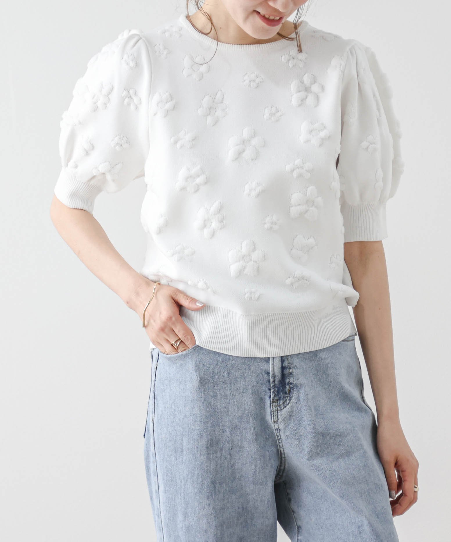 【ラジュール/Lajour】のパフスリーブサマーニット インテリア・キッズ・メンズ・レディースファッション・服の通販 founy(ファニー) 　ファッション　Fashion　レディースファッション　Fashion for Women　トップス・カットソー　Cut & Sew Tops　ニット　Knit Tops & Sweaters　サマー　Summer, Summer Style　スリーブ　Sleeve, Long Sleeve / Short Sleeve　夏　Summer　ホワイト|ID: prp329100004683947 ipo3291000000033825856