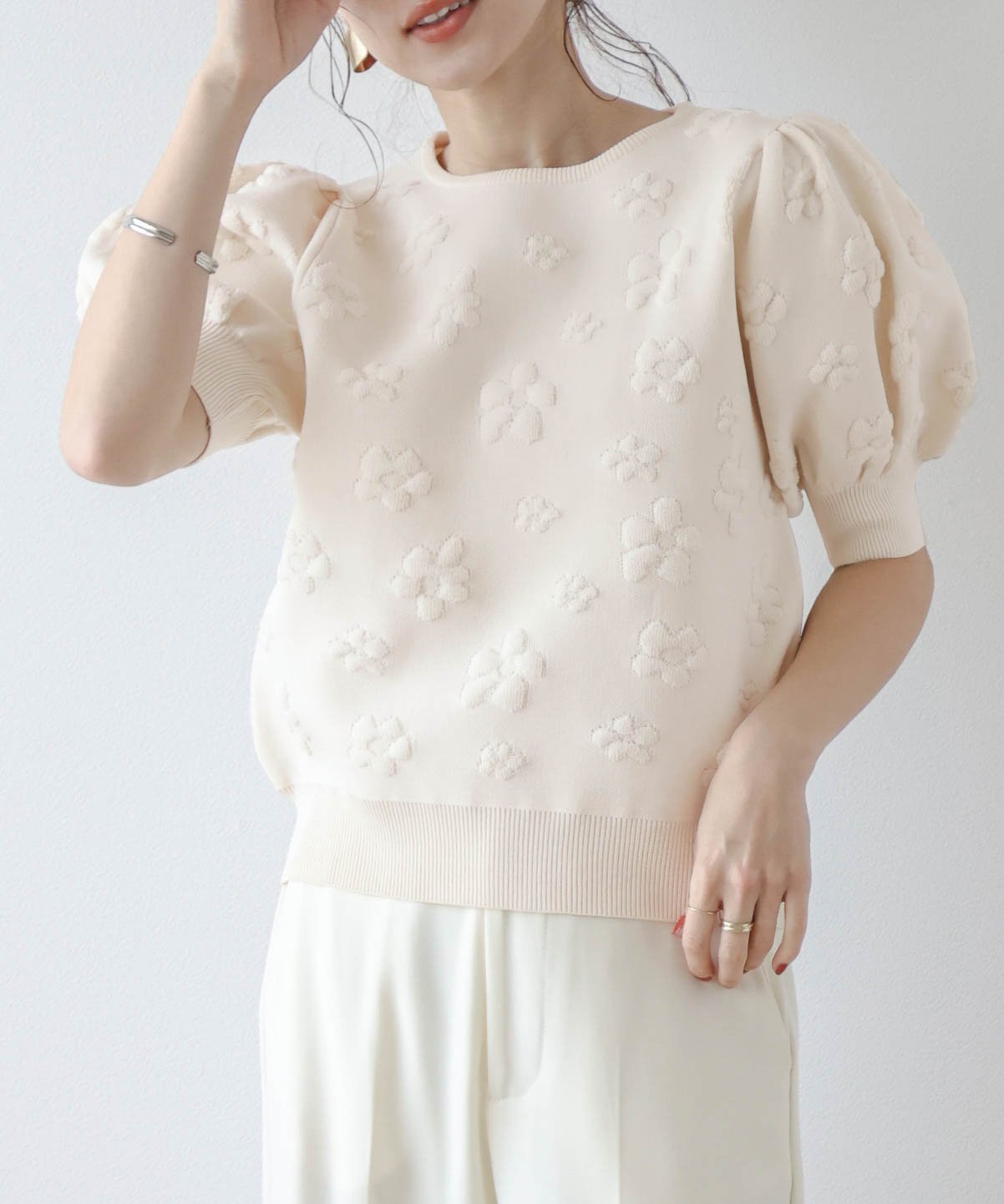 【ラジュール/Lajour】のパフスリーブサマーニット インテリア・キッズ・メンズ・レディースファッション・服の通販 founy(ファニー) 　ファッション　Fashion　レディースファッション　Fashion for Women　トップス・カットソー　Cut & Sew Tops　ニット　Knit Tops & Sweaters　サマー　Summer, Summer Style　スリーブ　Sleeve, Long Sleeve / Short Sleeve　夏　Summer　ベージュ|ID: prp329100004683947 ipo3291000000033825861