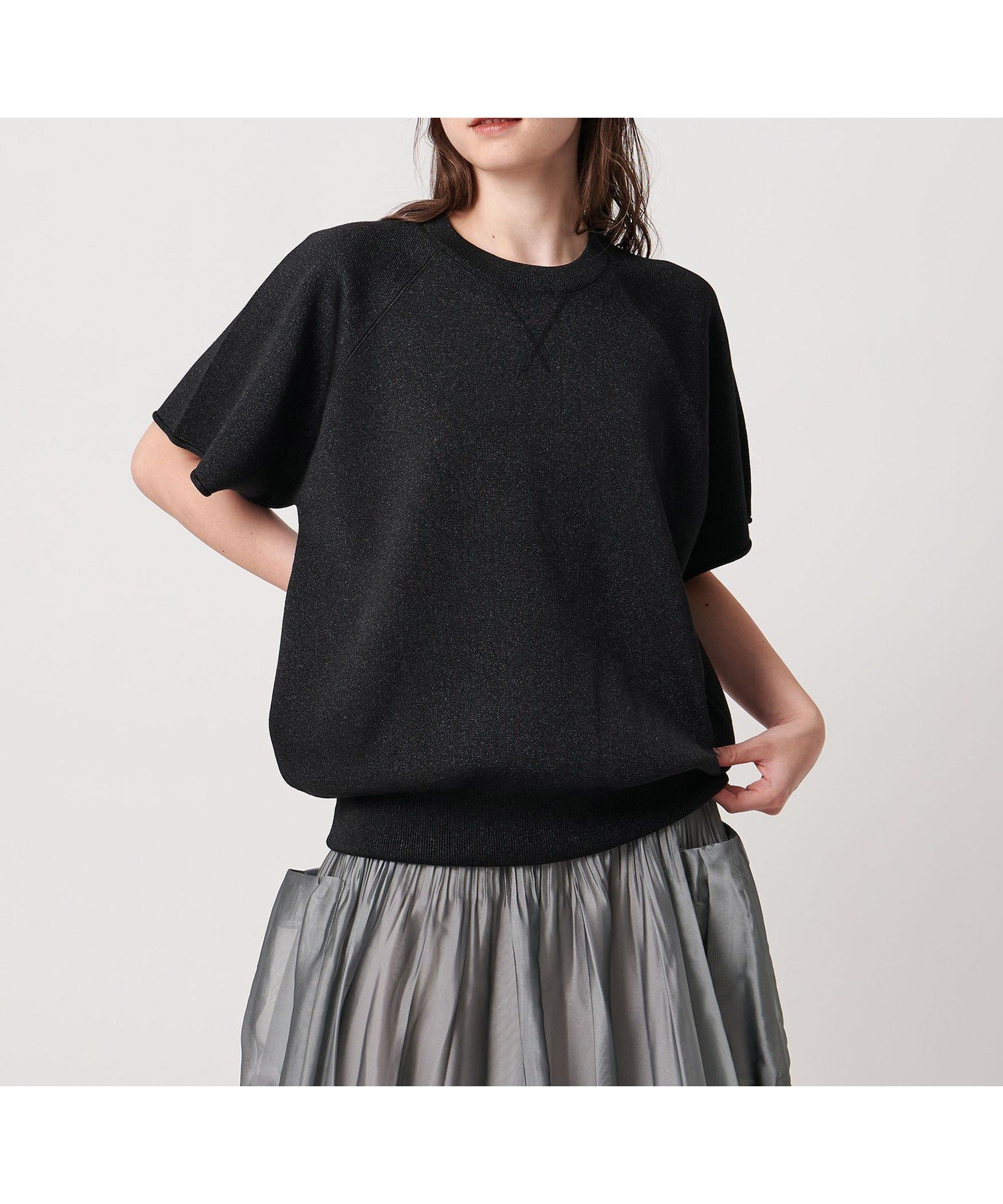 【ユナイテッドアローズ/UNITED ARROWS】のラメ ショートスリーブ ニット インテリア・キッズ・メンズ・レディースファッション・服の通販 founy(ファニー) 　ファッション　Fashion　レディースファッション　Fashion for Women　トップス・カットソー　Cut & Sew Tops　ニット　Knit Tops & Sweaters　おすすめ　Recommended / Our Picks　とろみ　Fluid, Flowy Fabric　インナー　Innerwear　シアー　Sheer, See-Through　ショート　Short, Short Length　スウェット / スエット　Sweatshirt, Sweatwear　スリーブ　Sleeve, Long Sleeve / Short Sleeve　エレガント 上品　Elegant　人気　Popular, Best Seller　定番　Standard, Basic Item　A/W・秋冬　Autumn/Winter　BLACK|ID: prp329100004684134 ipo3291000000034019899