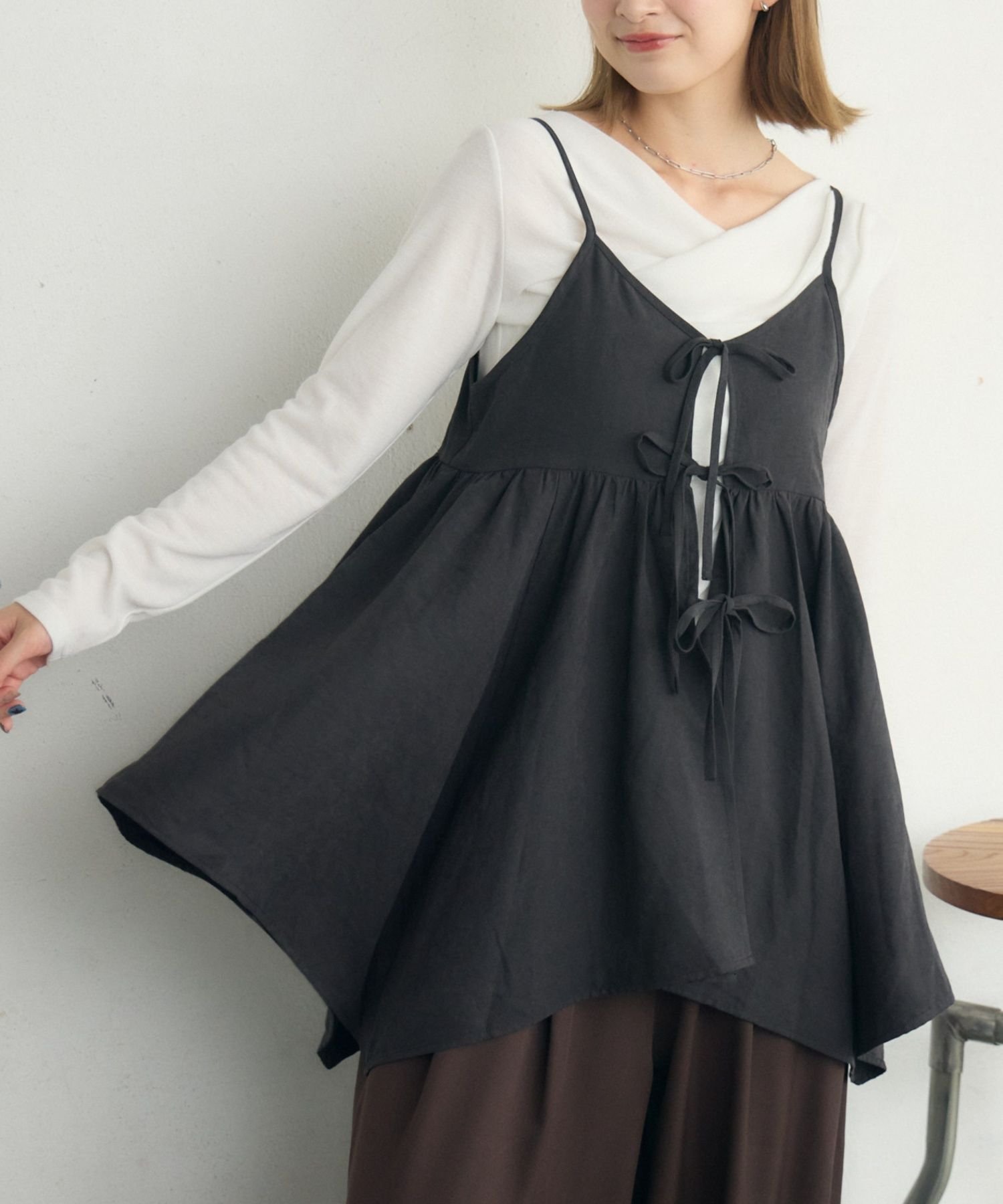 【レトロガール/RETRO GIRL】のリボン2WAYチュニックキャミOP インテリア・キッズ・メンズ・レディースファッション・服の通販 founy(ファニー) 　ファッション　Fashion　レディースファッション　Fashion for Women　トップス・カットソー　Cut & Sew Tops　キャミソール&ノースリーブ　Camisoles & Sleeveless Tops　ワンピース　Dresses　チュニック　Tunic Tops & Dresses　おすすめ　Recommended / Our Picks　イレヘム　Irregular Hemline　タンク　Tank Top, Sleeveless Top　チェック　Check, Plaid, Tartan　デニム　Denim, Jeans Material　トレンド　Trend, Trending Now　ビスチェ　Bustier, Corset Top　ベーシック　Basic, Essential　リボン　Ribbon, Bow　レース　Lace, Lace Fabric　ワンポイント　One Point, Statement Accent　秋　Autumn　ブラック|ID: prp329100004684189 ipo3291000000033827037