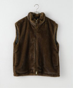 【スピック&スパン/Spick & Span】のショートエコファーベスト 人気、トレンドファッション・服の通販 founy(ファニー) ファッション Fashion レディースファッション Fashion for Women アウター Coat / Outerwear Collection トップス・カットソー Cut & Sew Tops ベスト&ジレ / 重ね着スタイル Vests & Gilets ジップアップ Zip-Up, Full Zip スピンドル Spindle, Drawcord ハイネック High Neck, Mock Neck バランス Balance, Style Balance フェイクファー Faux Fur, Imitation Fur 定番 Standard, Basic Item |ID:prp329100004684190