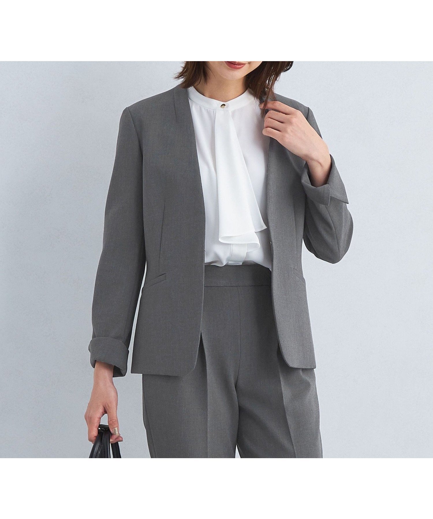【ユナイテッドアローズ/UNITED ARROWS】のダブルクロス ノーラペル ジャケット No02 -ウォッシャブル・ストレッチ・防シワ- インテリア・キッズ・メンズ・レディースファッション・服の通販 founy(ファニー) 　ファッション　Fashion　レディースファッション　Fashion for Women　アウター　Coat / Outerwear Collection　レディースジャケット・軽アウター　Jackets　アクセサリー　Fashion Accessories　インナー　Innerwear　春　Spring　秋　Autumn　シンプル　Simple, Minimal　ジャケット　Jacket, Outerwear　ストレッチ　Stretch, Stretchy Fabric　スリット　Slit, Slit Detail　セットアップ　Set-Up, Coordinated Outfit　タイトスカート　Pencil Skirt, Tight Skirt　ダブル　Double, Double-Breasted　定番　Standard, Basic Item　人気　Popular, Best Seller　ハイネック　High Neck, Mock Neck　バランス　Balance, Style Balance　フロント　Front, Front Design　ベーシック　Basic, Essential　ボトム　Bottoms, Lower Wear　ポケット　Pocket, Pocket Detail　ワイド　Wide, Wide Fit　アウトレット　Outlet / Clearance　おすすめ　Recommended / Our Picks　MD.GRAY|ID: prp329100004684298 ipo3291000000033967097