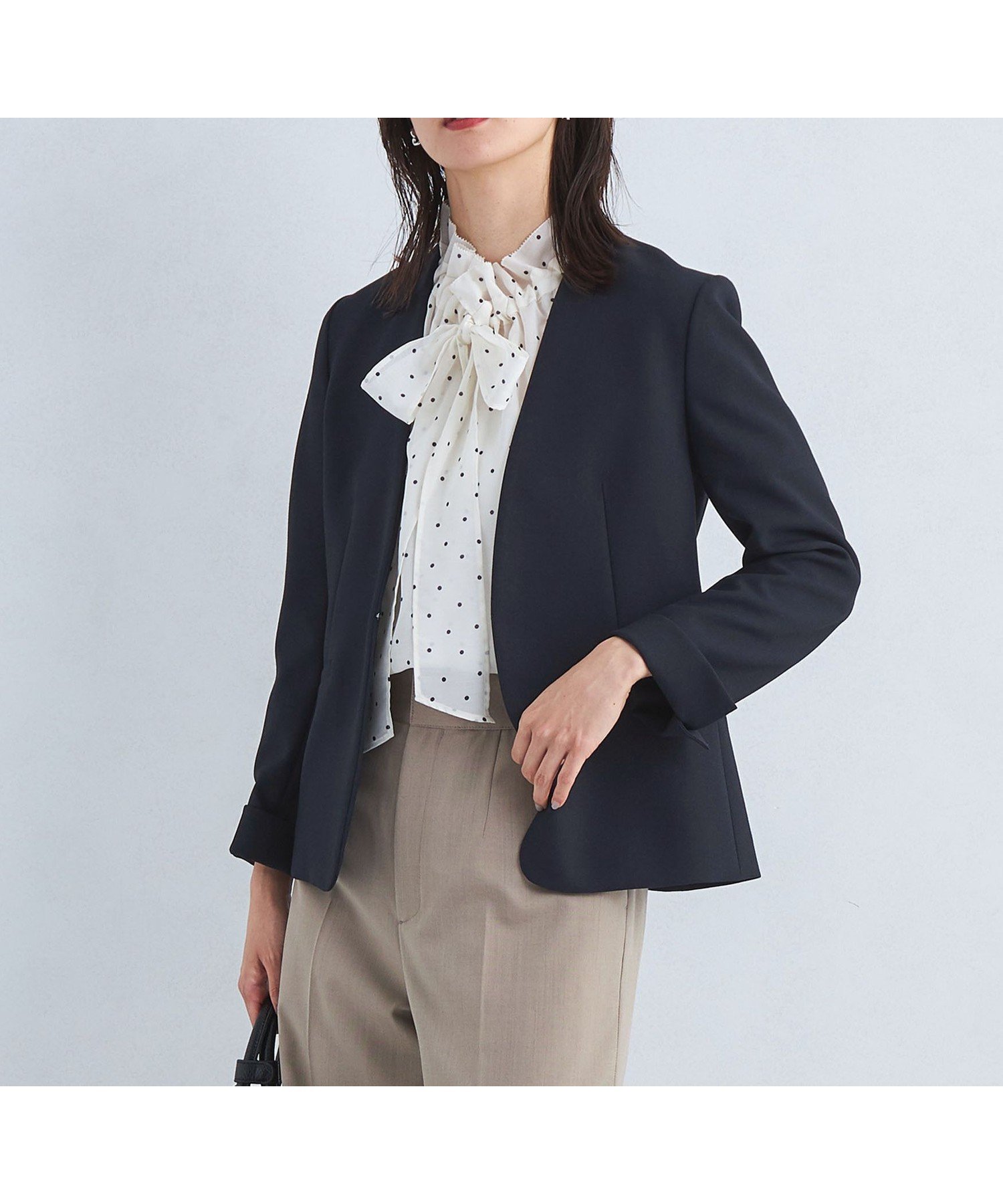 【ユナイテッドアローズ/UNITED ARROWS】のダブルクロス ノーラペル ジャケット No02 -ウォッシャブル・ストレッチ・防シワ- インテリア・キッズ・メンズ・レディースファッション・服の通販 founy(ファニー) 　ファッション　Fashion　レディースファッション　Fashion for Women　アウター　Coat / Outerwear Collection　レディースジャケット・軽アウター　Jackets　アクセサリー　Fashion Accessories　インナー　Innerwear　春　Spring　秋　Autumn　シンプル　Simple, Minimal　ジャケット　Jacket, Outerwear　ストレッチ　Stretch, Stretchy Fabric　スリット　Slit, Slit Detail　セットアップ　Set-Up, Coordinated Outfit　タイトスカート　Pencil Skirt, Tight Skirt　ダブル　Double, Double-Breasted　定番　Standard, Basic Item　人気　Popular, Best Seller　ハイネック　High Neck, Mock Neck　バランス　Balance, Style Balance　フロント　Front, Front Design　ベーシック　Basic, Essential　ボトム　Bottoms, Lower Wear　ポケット　Pocket, Pocket Detail　ワイド　Wide, Wide Fit　アウトレット　Outlet / Clearance　おすすめ　Recommended / Our Picks　NAVY|ID: prp329100004684298 ipo3291000000033967098