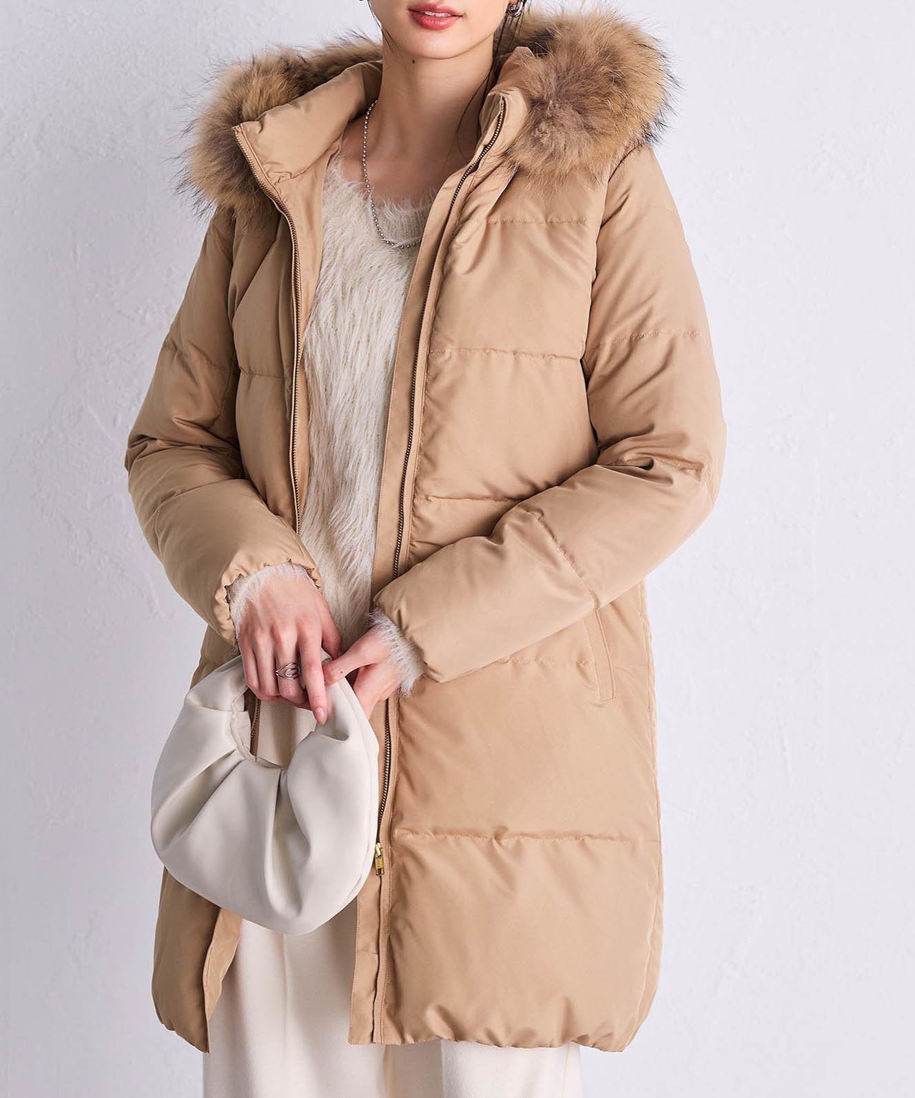 【ラナン/Ranan】のリアルファー付ダウンコート 人気、トレンドファッション・服の通販 founy(ファニー) 　ファッション　Fashion　レディースファッション　Fashion for Women　アウター　Coat / Outerwear Collection　コート・ロングコート・ピーコート　Long Coats, Peacoats & More　ダウンジャケット・軽量ダウン　Warm & Lightweight Down Jackets　エレガント 上品　Elegant　ダウン　Down, Puffer　バランス　Balance, Style Balance　リアル　Real, Realistic　定番　Standard, Basic Item　 other-1|ID: prp329100004684302 ipo3291000000033850210