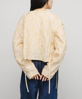 【ケービーエフ/KBF / URBAN RESEARCH】のシャーリングショートジャケット 人気、トレンドファッション・服の通販 founy(ファニー) ファッション Fashion レディースファッション Fashion for Women アウター Coat / Outerwear Collection レディースジャケット・軽アウター Jackets 2025年 2025 2025-2026秋冬・A/W Autumn/Winter 2025–26 AW25–26 冬 Winter / This Winter シアー Sheer, See-Through シャーリング Shirring, Ruched ジャケット Jacket, Outerwear スリット Slit, Slit Detail パイピング Piping, Trim Design A/W・秋冬 Autumn/Winter |ID:prp329100004684987