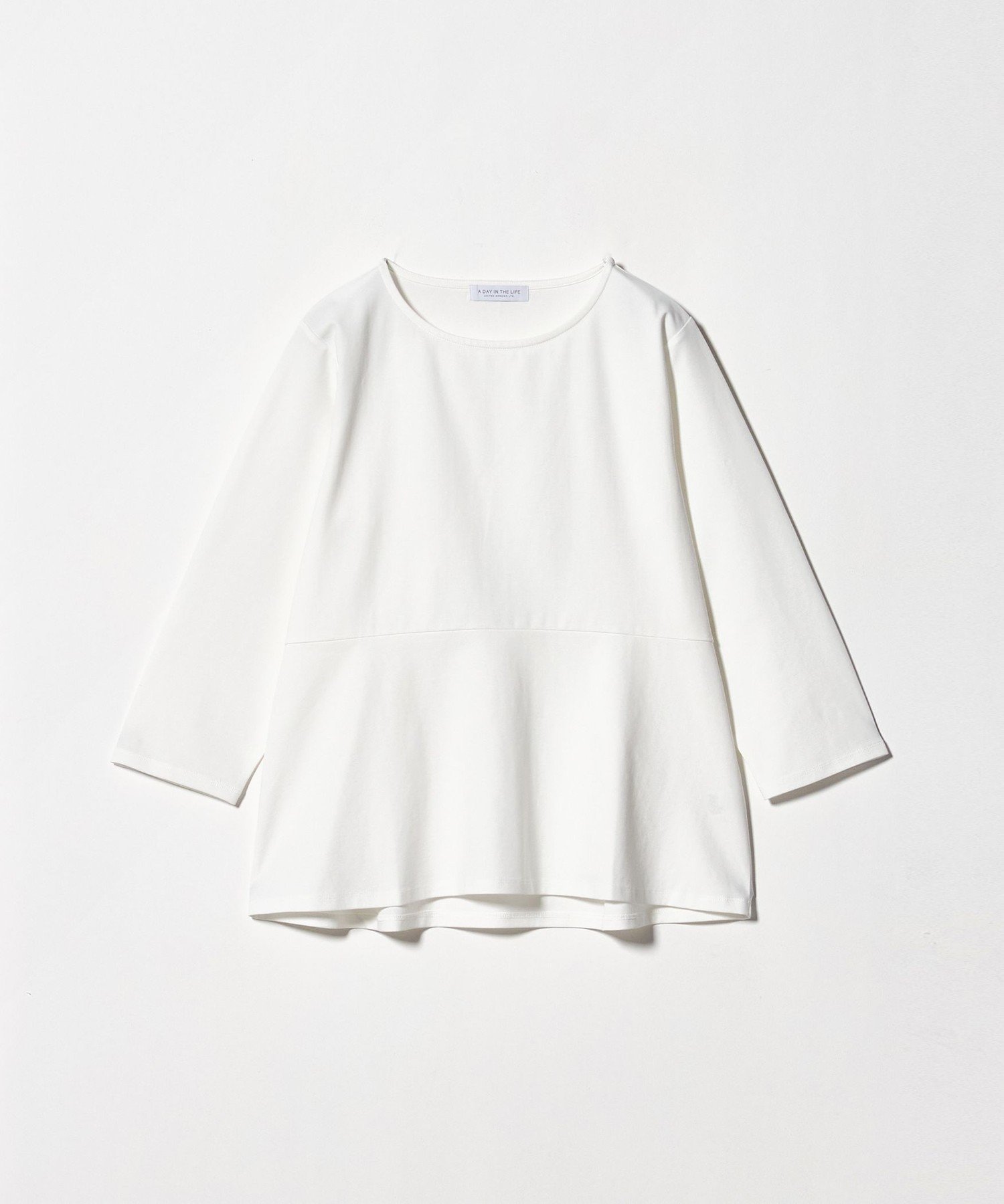 【ユナイテッドアローズ/UNITED ARROWS】のポンチ ペプラムカットソー A DAY IN THE LIFE インテリア・キッズ・メンズ・レディースファッション・服の通販 founy(ファニー) 　ファッション　Fashion　レディースファッション　Fashion for Women　トップス・カットソー　Cut & Sew Tops　カットソー・ベーシックTシャツ　Cut-and-Sewn Tops / Stretch Tees & Basics　カットソー　Cut and Sewn Top　シンプル　Simple, Minimal　テーパード　Tapered, Tapered Pants　バランス　Balance, Style Balance　ペプラム　Peplum, Flared Hem　ビジネス 仕事 通勤　Business / Work / Commuting　洗える　Machine Washable　OFF WHITE|ID: prp329100004685038 ipo3291000000033833701