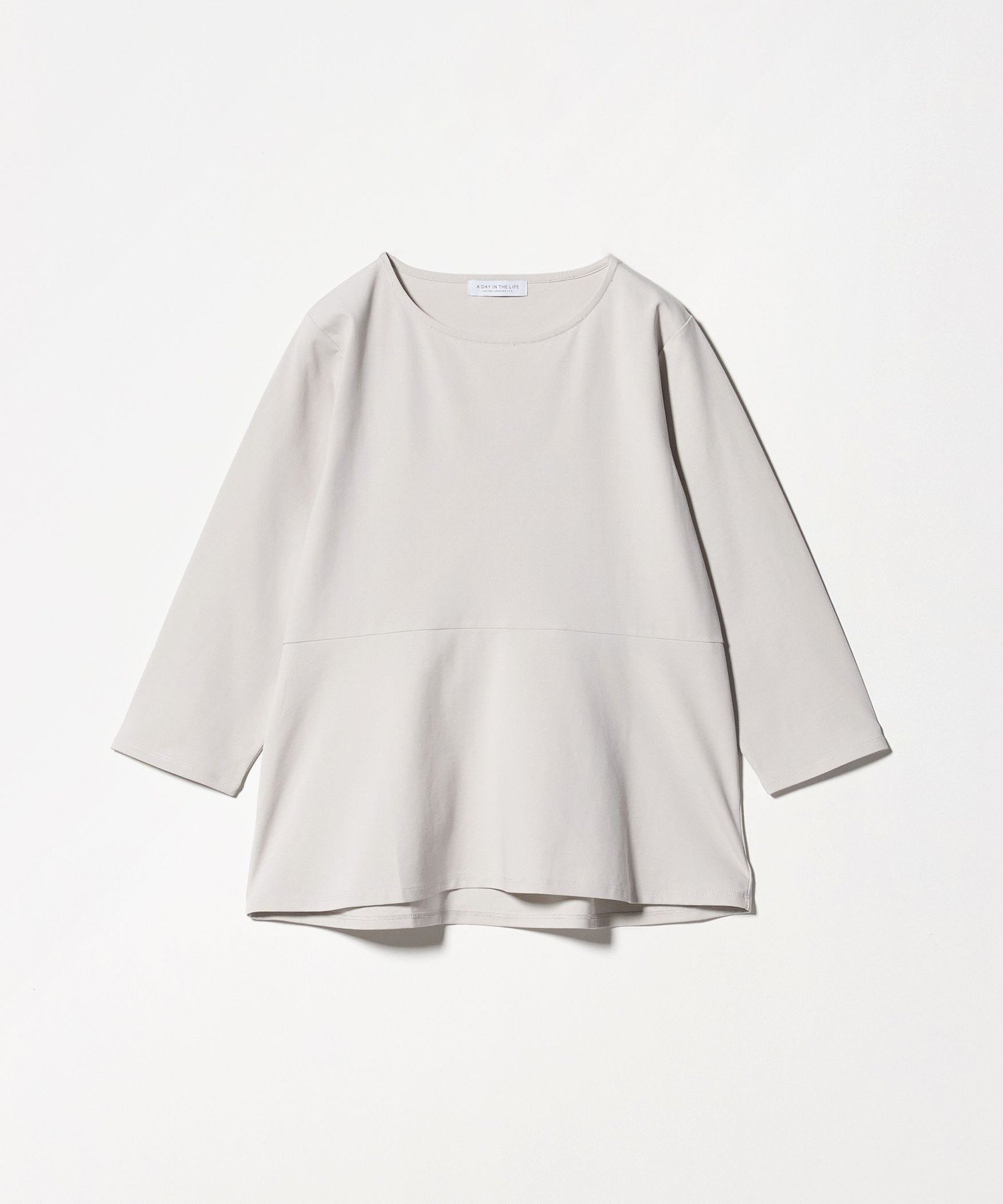 【ユナイテッドアローズ/UNITED ARROWS】のポンチ ペプラムカットソー A DAY IN THE LIFE インテリア・キッズ・メンズ・レディースファッション・服の通販 founy(ファニー) 　ファッション　Fashion　レディースファッション　Fashion for Women　トップス・カットソー　Cut & Sew Tops　カットソー・ベーシックTシャツ　Cut-and-Sewn Tops / Stretch Tees & Basics　カットソー　Cut and Sewn Top　シンプル　Simple, Minimal　テーパード　Tapered, Tapered Pants　バランス　Balance, Style Balance　ペプラム　Peplum, Flared Hem　ビジネス 仕事 通勤　Business / Work / Commuting　洗える　Machine Washable　LT.GRAY|ID: prp329100004685038 ipo3291000000033833705