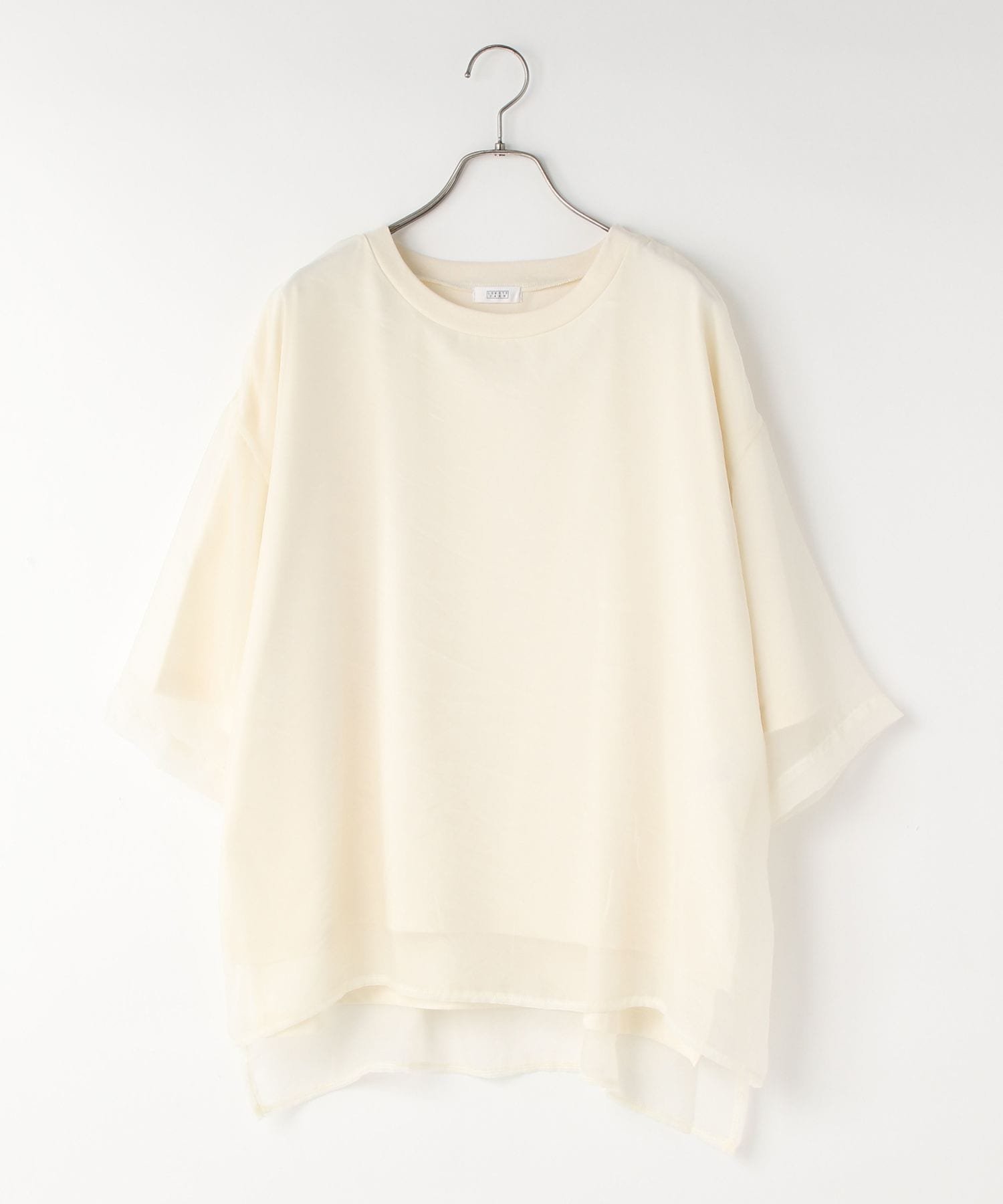 【ローリーズファーム/LOWRYS FARM】のシアーレイヤードプルオーバー インテリア・キッズ・メンズ・レディースファッション・服の通販 founy(ファニー) 　ファッション　Fashion　レディースファッション　Fashion for Women　トップス・カットソー　Cut & Sew Tops　カジュアルプルオーバー・ニットトップス　Pullovers & Knit Tops / Casual Pullovers　おすすめ　Recommended / Our Picks　オーガンジー　Organza Fabric　バランス　Balance, Style Balance　ワイド　Wide, Wide Fit　オフホワイト|ID: prp329100004685111 ipo3291000000033834241
