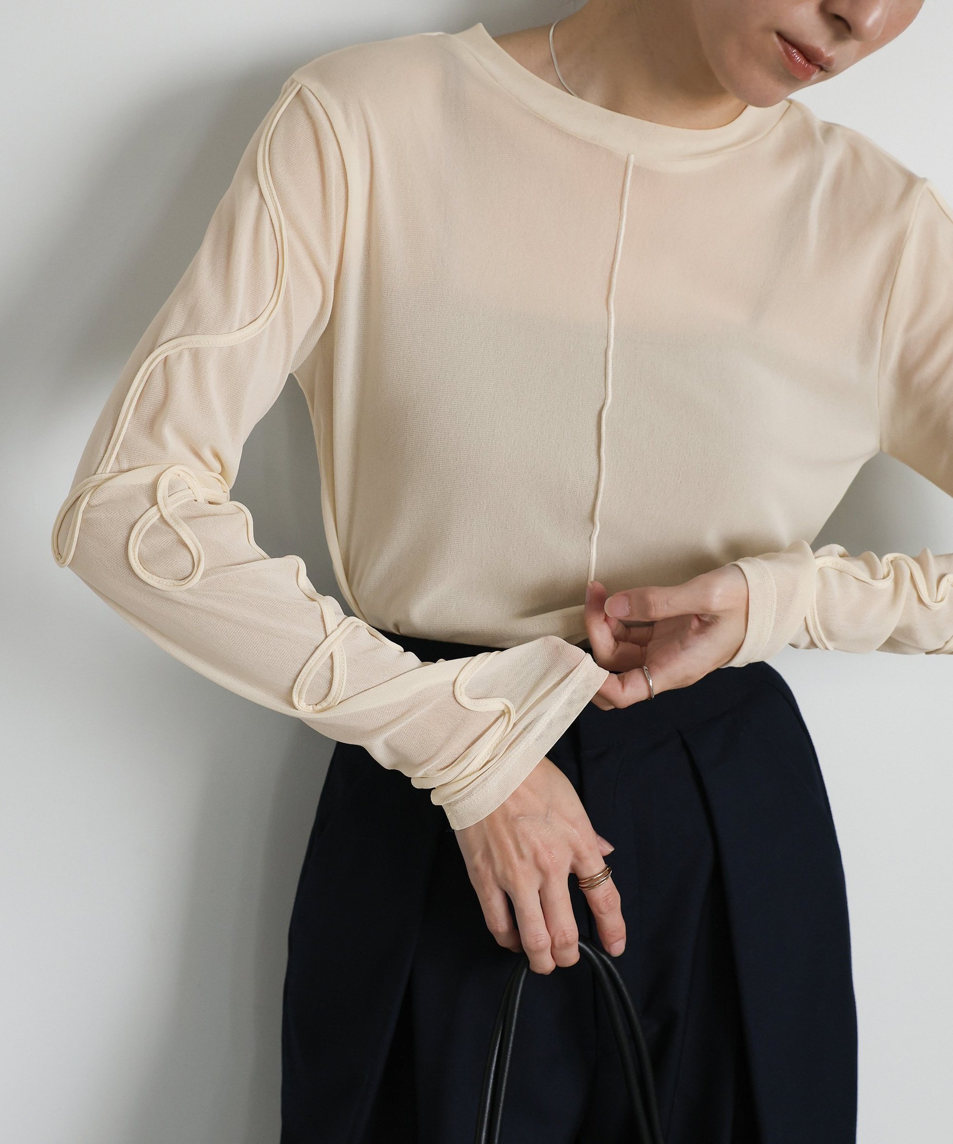 【セレクトモカ/SELECT MOCA】のコード刺繍スリーブトップス インテリア・キッズ・メンズ・レディースファッション・服の通販 founy(ファニー) 　ファッション　Fashion　レディースファッション　Fashion for Women　トップス・カットソー　Cut & Sew Tops　おすすめ　Recommended / Our Picks　コンパクト　Compact, Small Size　ベスト　Vest, Waistcoat　ラウンド　Round, Round Neck　結婚式　Wedding　アイボリー-120|ID: prp329100004685144 ipo3291000000033834431
