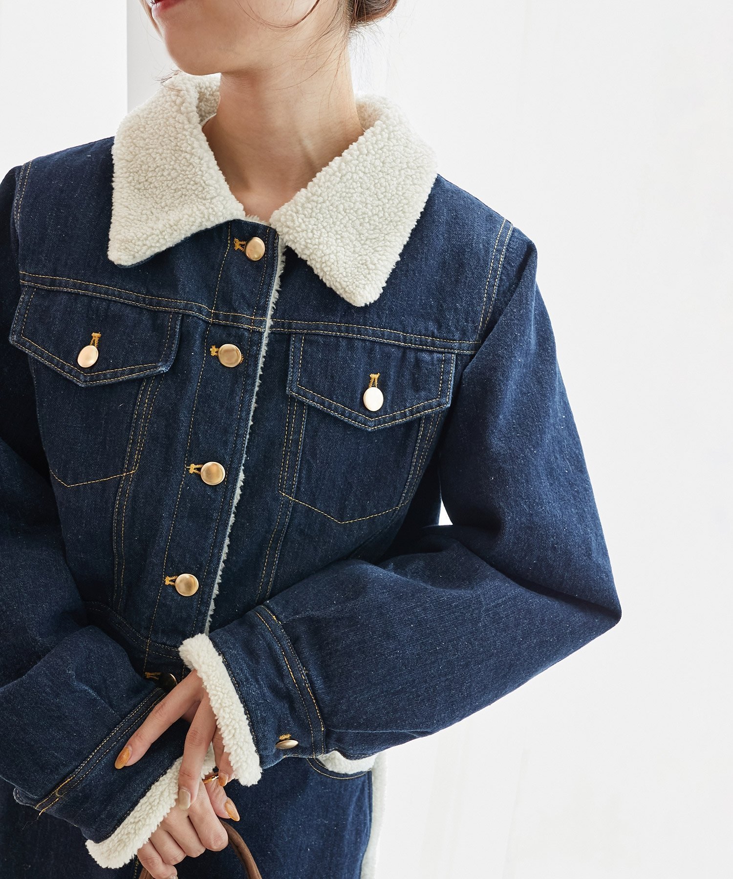 【マジェスティック レゴン/MAJESTIC LEGON】のボアトリムクロップドジャケット インテリア・キッズ・メンズ・レディースファッション・服の通販 founy(ファニー) 　ファッション　Fashion　レディースファッション　Fashion for Women　アウター　Coat / Outerwear Collection　レディースジャケット・軽アウター　Jackets　おすすめ　Recommended / Our Picks　キルティング　Quilted, Quilting　コーデュロイ　Corduroy, Cord Fabric　ジャケット　Jacket, Outerwear　セットアップ　Set-Up, Coordinated Outfit　ダウン　Down, Puffer　デニム　Denim, Jeans Material　ドッキング　Docking, Mixed Material　フロント　Front, Front Design　再入荷　Restock / Back in Stock　ネイビー|ID: prp329100004685155 ipo3291000000033834491