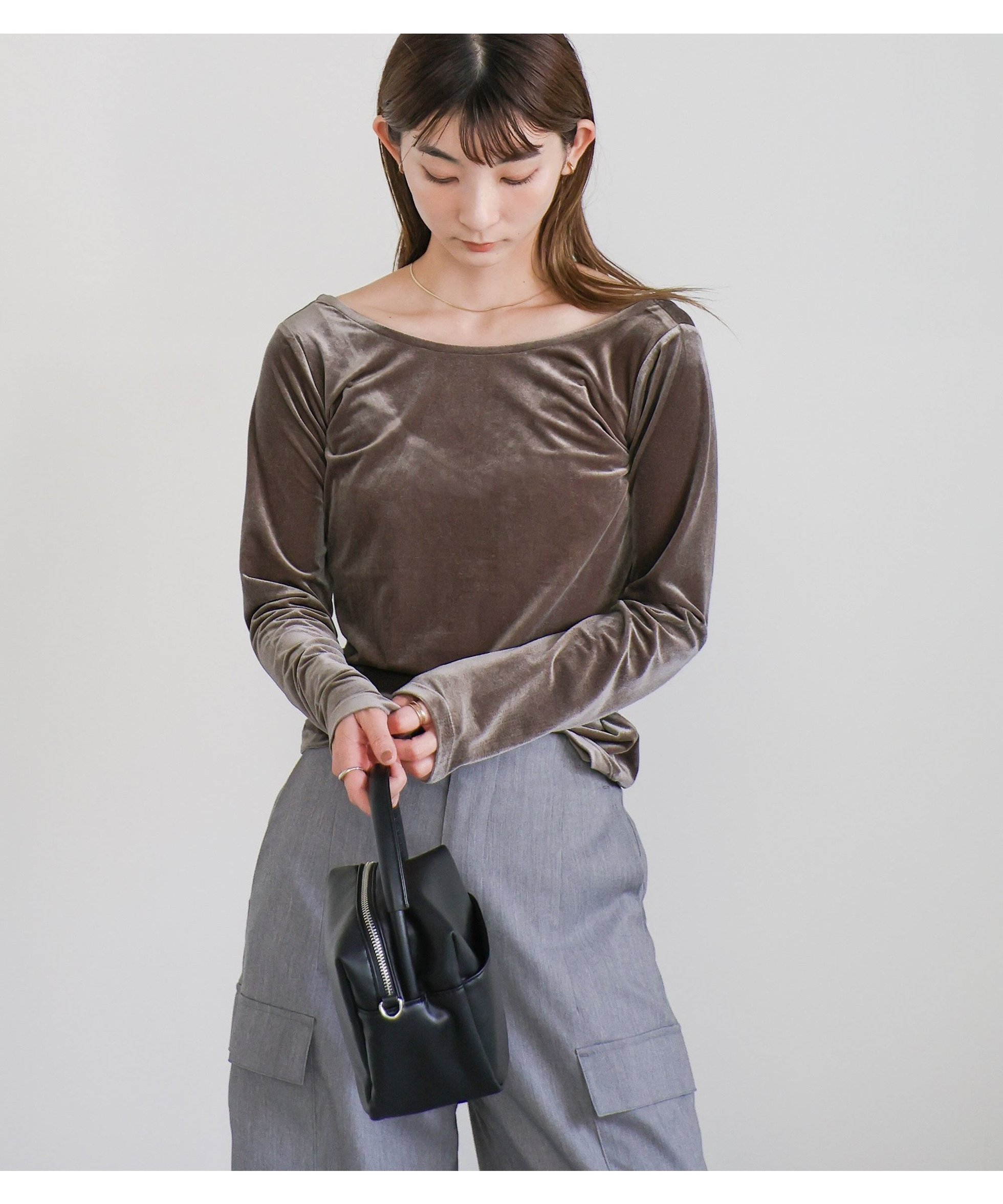 【セレクトモカ/SELECT MOCA】のバレエネックベロアトップス インテリア・キッズ・メンズ・レディースファッション・服の通販 founy(ファニー) 　ファッション　Fashion　レディースファッション　Fashion for Women　トップス・カットソー　Cut & Sew Tops　ベロアトップス　Velour Tops / Velvet-Look Items　インナー　Innerwear　ブラウン-800|ID: prp329100004685190 ipo3291000000033834769