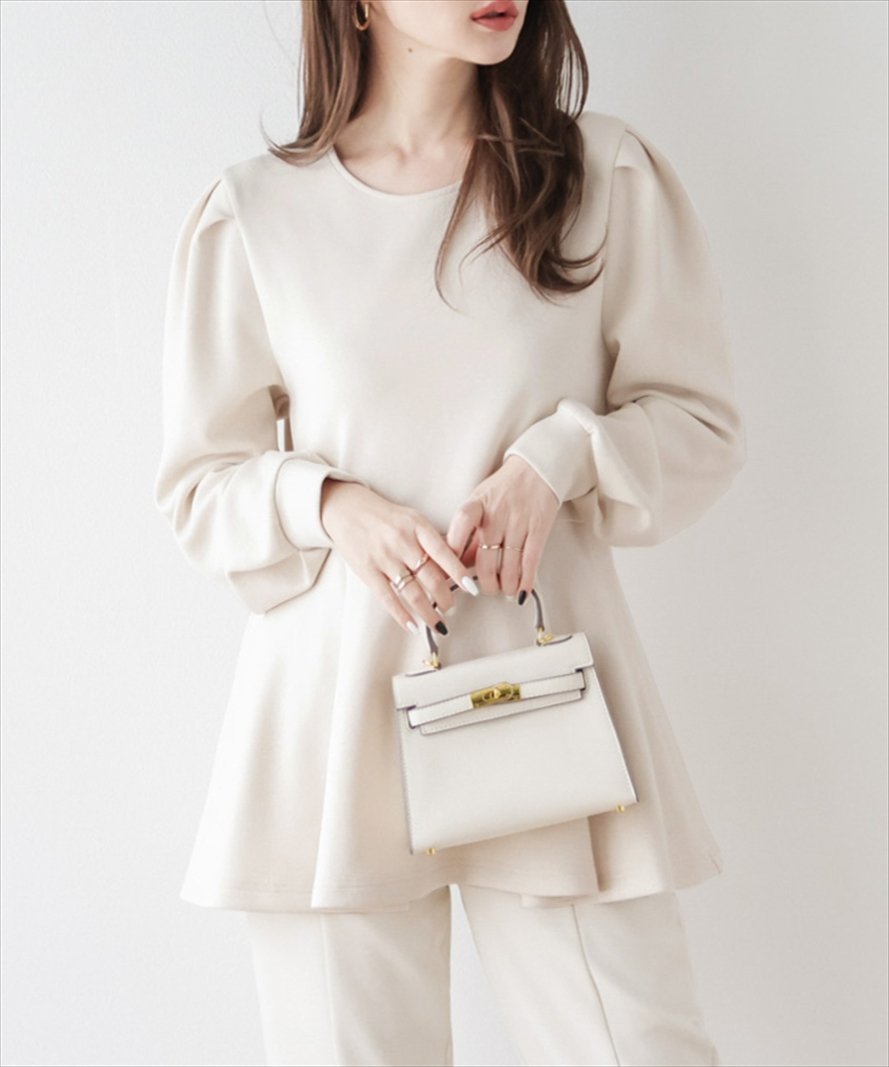 【ラジュール/Lajour】の日本製ペプラムトップス インテリア・キッズ・メンズ・レディースファッション・服の通販 founy(ファニー) 　ファッション　Fashion　レディースファッション　Fashion for Women　トップス・カットソー　Cut & Sew Tops　フレア　Flare, Flared　ペプラム　Peplum, Flared Hem　エレガント 上品　Elegant　日本製　Made In Japan　ベージュ|ID: prp329100004685204 ipo3291000000033834867