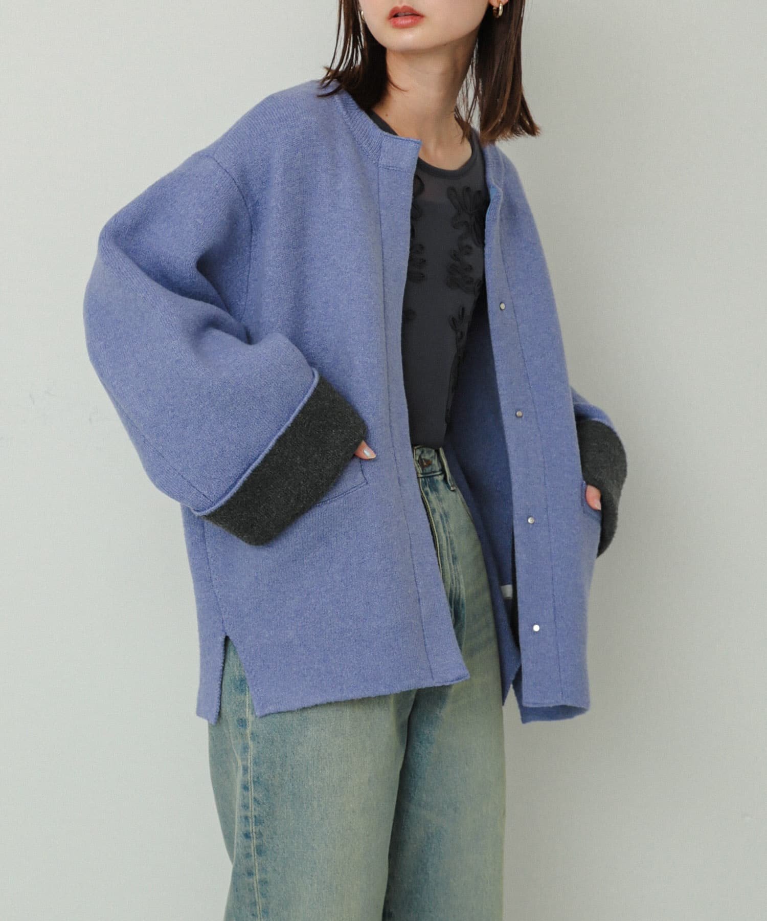 【センスオブプレイス/SENSE OF PLACE by URBAN RESEARCH】のバイカラーニットコート インテリア・キッズ・メンズ・レディースファッション・服の通販 founy(ファニー) 　ファッション　Fashion　レディースファッション　Fashion for Women　アウター　Coat / Outerwear Collection　コート・ロングコート・ピーコート　Long Coats, Peacoats & More　2024年　2024　2024-2025秋冬・A/W　Autumn/Winter 2024–25 AW24–25　冬　Winter / This Winter　おすすめ　Recommended / Our Picks　デニム　Denim, Jeans Material　バランス　Balance, Style Balance　フォルム　Silhouette, Form　人気　Popular, Best Seller　A/W・秋冬　Autumn/Winter　PPL×C.GRY|ID: prp329100004685210 ipo3291000000033834893
