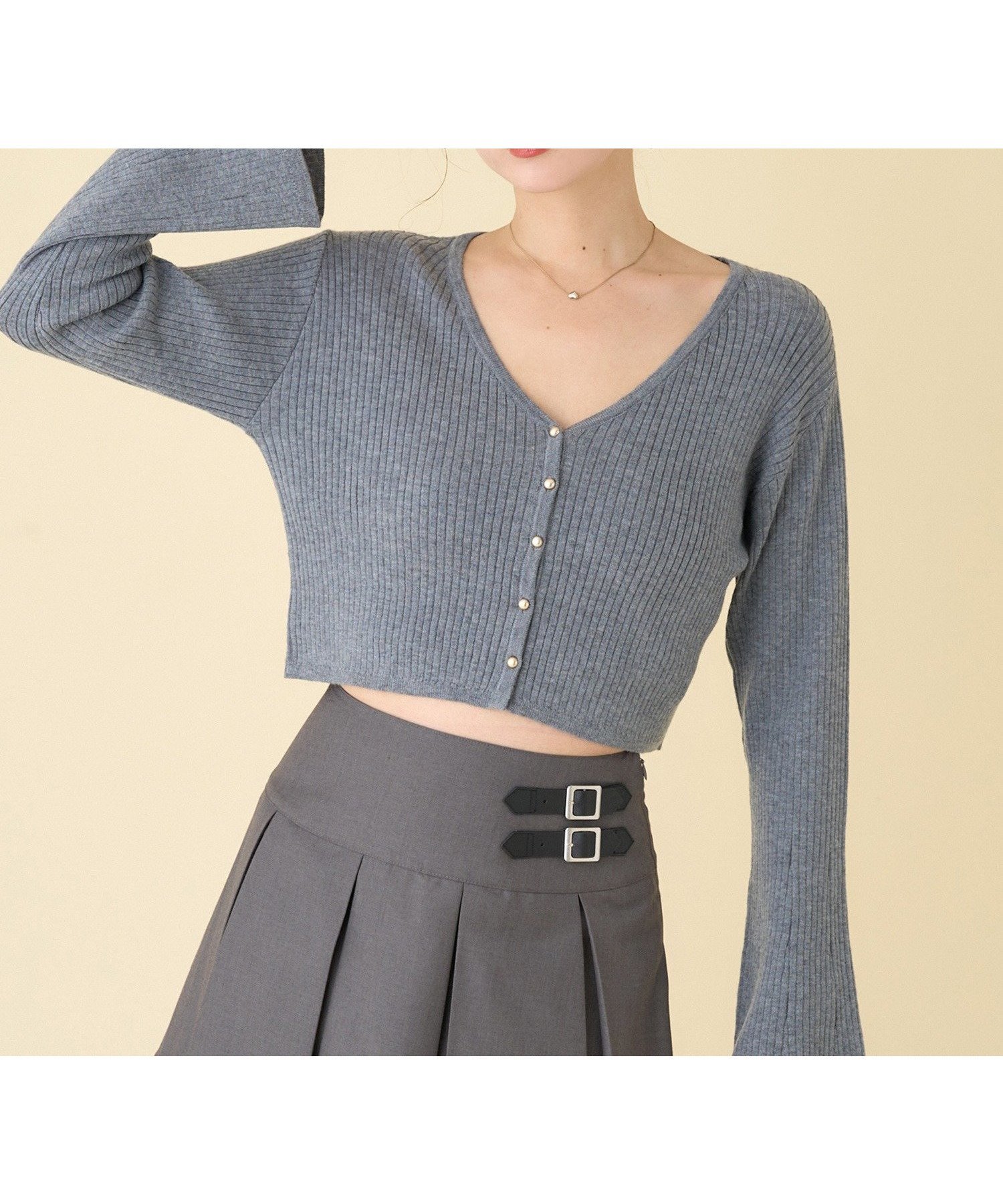【ナイスクラップ/NICE CLAUP】のベル袖リブカーデ インテリア・キッズ・メンズ・レディースファッション・服の通販 founy(ファニー) 　ファッション　Fashion　レディースファッション　Fashion for Women　トップス・カットソー　Cut & Sew Tops　2025年　2025　2025-2026秋冬・A/W　Autumn/Winter 2025–26 AW25–26　おすすめ　Recommended / Our Picks　カーゴパンツ　Cargo Pants, Utility Pants　クロップド　Cropped, Short Length　ダウン　Down, Puffer　デニム　Denim, Jeans Material　フェミニン　Feminine, Girly　フレア　Flare, Flared　ベーシック　Basic, Essential　ボトム　Bottoms, Lower Wear　マーメイド　Mermaid, Fishtail Silhouette　ロング　Long, Long-Length　羽織　Haori, Light Jacket　グレー|ID: prp329100004685216 ipo3291000000033834929