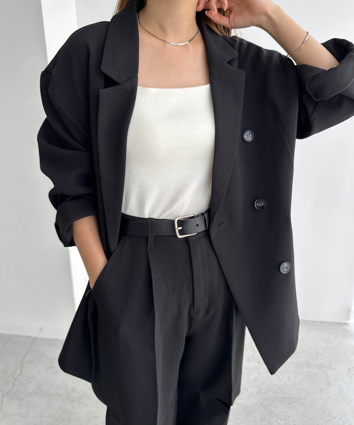 【アンドミー/andme】のリネンライク ダブル ブレスト テーラード ジャケット 人気、トレンドファッション・服の通販 founy(ファニー) 　ファッション　Fashion　レディースファッション　Fashion for Women　アウター　Coat / Outerwear Collection　レディースジャケット・軽アウター　Jackets　テーラードジャケット / 通勤・きれいめスタイル　Tailored Jackets & Blazers　おすすめ　Recommended / Our Picks　ショルダー　Shoulder, Shoulder Strap　ジャケット　Jacket, Outerwear　スリット　Slit, Slit Detail　ダブル　Double, Double-Breasted　テーラード　Tailored, Tailored Fit　ドロップ　Drop Shoulder, Dropped Style　フォーマル　Formal, Dressy　ポケット　Pocket, Pocket Detail　リラックス　Relax, Relaxed Fit　エレガント 上品　Elegant　 other-1|ID: prp329100004685219 ipo3291000000033834945
