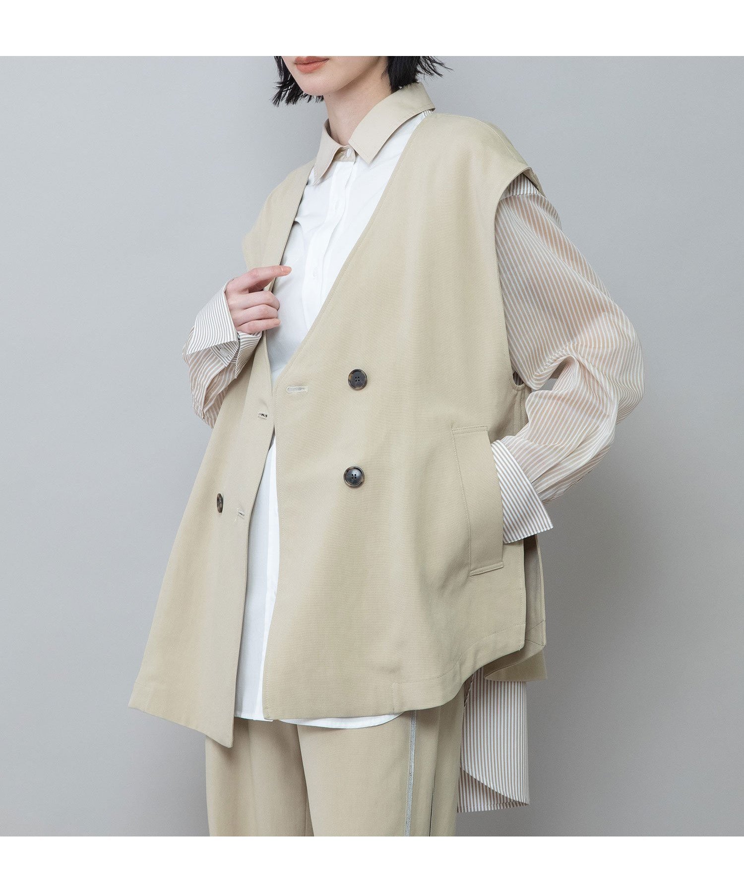 【ミューニック/Munich】のリヨセルオックスベルテッドジレ 人気、トレンドファッション・服の通販 founy(ファニー) 　ファッション　Fashion　レディースファッション　Fashion for Women　アウター　Coat / Outerwear Collection　トップス・カットソー　Cut & Sew Tops　ベスト&ジレ / 重ね着スタイル　Vests & Gilets　インナー　Innerwear　スリット　Slit, Slit Detail　セットアップ　Set-Up, Coordinated Outfit　ダブル　Double, Double-Breasted　なめらか　Smooth, Silky Texture　モダン　Modern, Contemporary　ヨーク　Yoke, Yoke Design　A/W・秋冬　Autumn/Winter　おすすめ　Recommended / Our Picks　エレガント 上品　Elegant　2025年　2025　2025-2026秋冬・A/W　Autumn/Winter 2025–26 AW25–26　 other-1|ID: prp329100004685345 ipo3291000000033835563