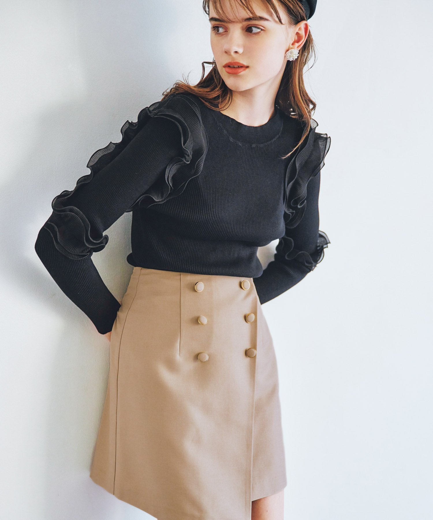 【ノエラ/Noela】のラップミニスカート インテリア・キッズ・メンズ・レディースファッション・服の通販 founy(ファニー) 　ファッション　Fashion　レディースファッション　Fashion for Women　スカート　Skirts　ミニスカート　Mini Skirts　フロント　Front, Front Design　ポケット　Pocket, Pocket Detail　ミニスカート　Mini Skirt, Short Skirt　ラップ　Wrap, Wrap Design　エレガント 上品　Elegant　ベージュ|ID: prp329100004685380 ipo3291000000033835724