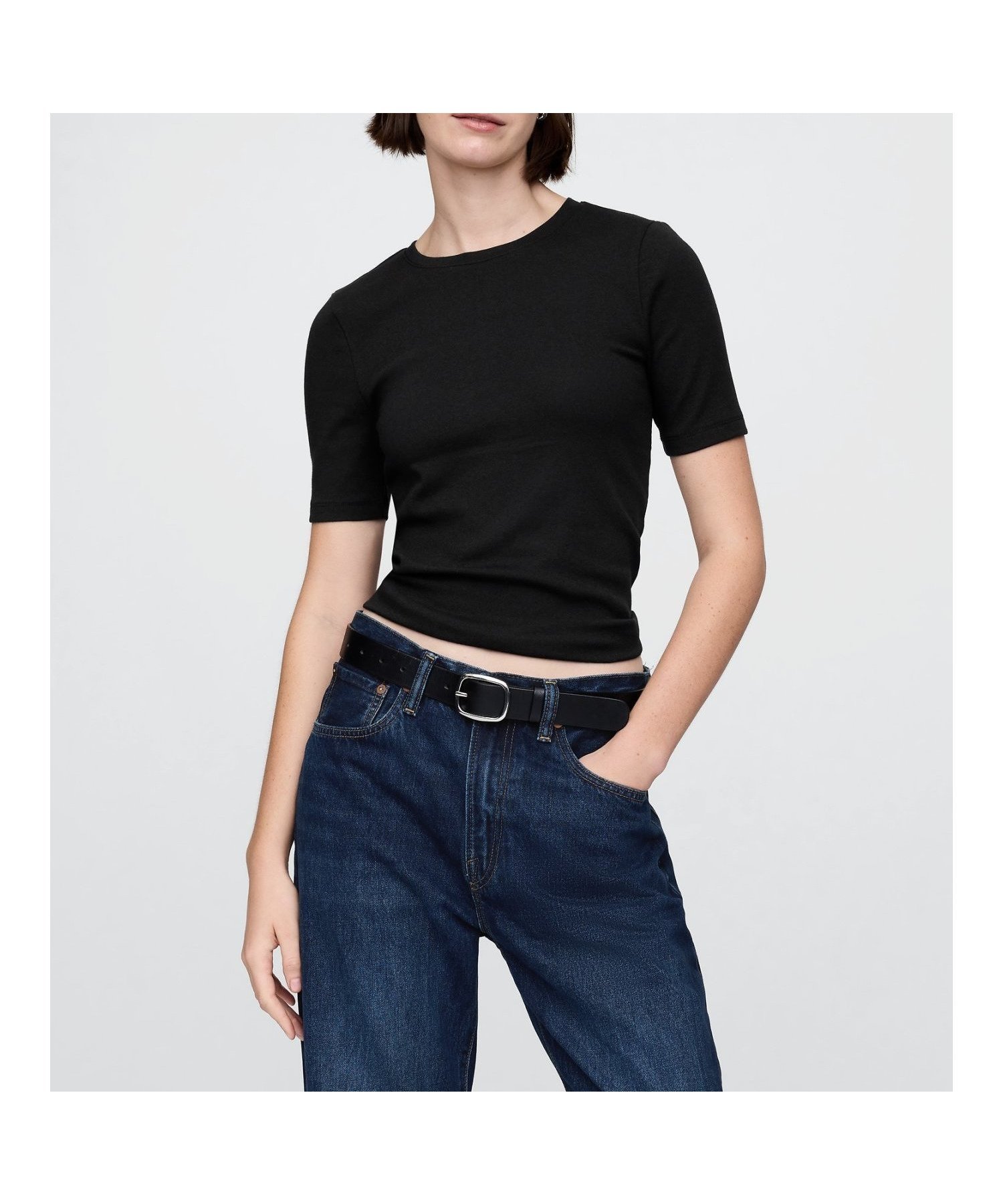 【ギャップ/GAP】のモダン クルーネックTシャツ インテリア・キッズ・メンズ・レディースファッション・服の通販 founy(ファニー) 　ファッション　Fashion　レディースファッション　Fashion for Women　トップス・カットソー　Cut & Sew Tops　シャツ・ブラウス・オフィスカジュアル　Elegant Blouses & Button-Ups　ロングTシャツ・Tシャツ　Longline T-Shirts & Tees　ストレッチ　Stretch, Stretchy Fabric　フィット　Fit, Slim Fit　プリント　Print, Printed Pattern　モダン　Modern, Contemporary　半袖　Short Sleeve, Half Sleeve　BLACK|ID: prp329100004685383 ipo3291000000033835749
