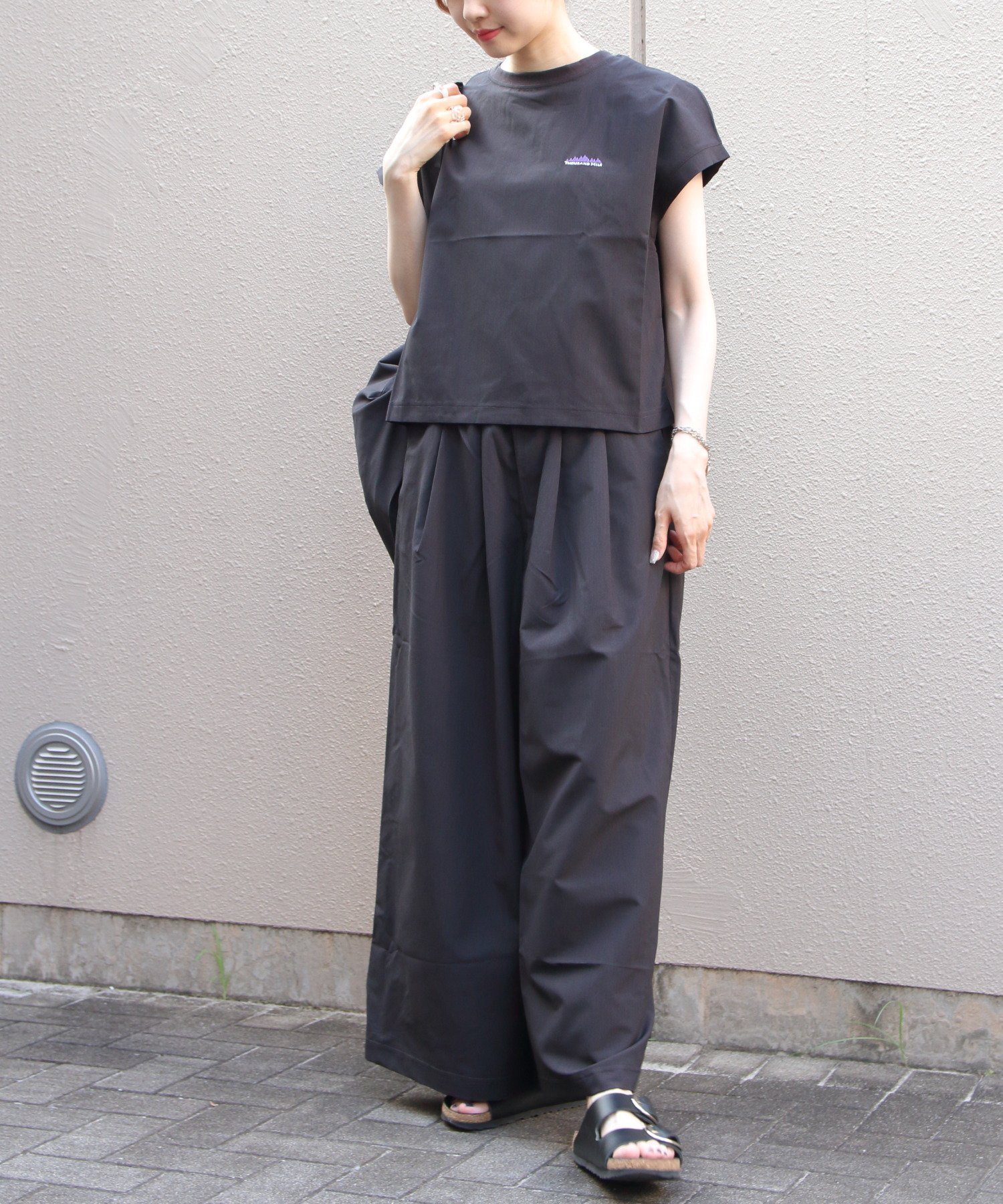 【ステップス/STEPS】のTHOUSAND MILE/FRENCH SLEEVE LONG PANTS SET High Air Permeability インテリア・キッズ・メンズ・レディースファッション・服の通販 founy(ファニー) 　ファッション　Fashion　レディースファッション　Fashion for Women　パンツ　Pants & Trousers　コンパクト　Compact, Small Size　軽量　Lightweight, Ultra Light　ショート　Short, Short Length　ストレッチ　Stretch, Stretchy Fabric　スリーブ　Sleeve, Long Sleeve / Short Sleeve　セットアップ　Set-Up, Coordinated Outfit　定番　Standard, Basic Item　人気　Popular, Best Seller　フレンチ　French, French Style　ワイド　Wide, Wide Fit　夏　Summer　旅行　Travel　BLACK|ID: prp329100004685408 ipo3291000000033835919