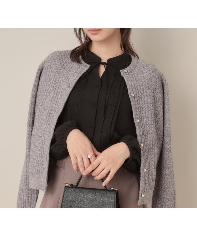 【クチュール ブローチ/Couture Brooch】のケーブルカーディガン インテリア・キッズ・メンズ・レディースファッション・服の通販 founy(ファニー) 　ファッション　Fashion　レディースファッション　Fashion for Women　トップス・カットソー　Cut & Sew Tops　カーディガン・羽織り　Layered Style Cardigans　アンサンブル　Ensemble Set　カーディガン　Cardigan, Knitwear　パール　Pearl, Pearl Accent　秋　Autumn　グレー|ID: prp329100004685494 ipo3291000000033836437