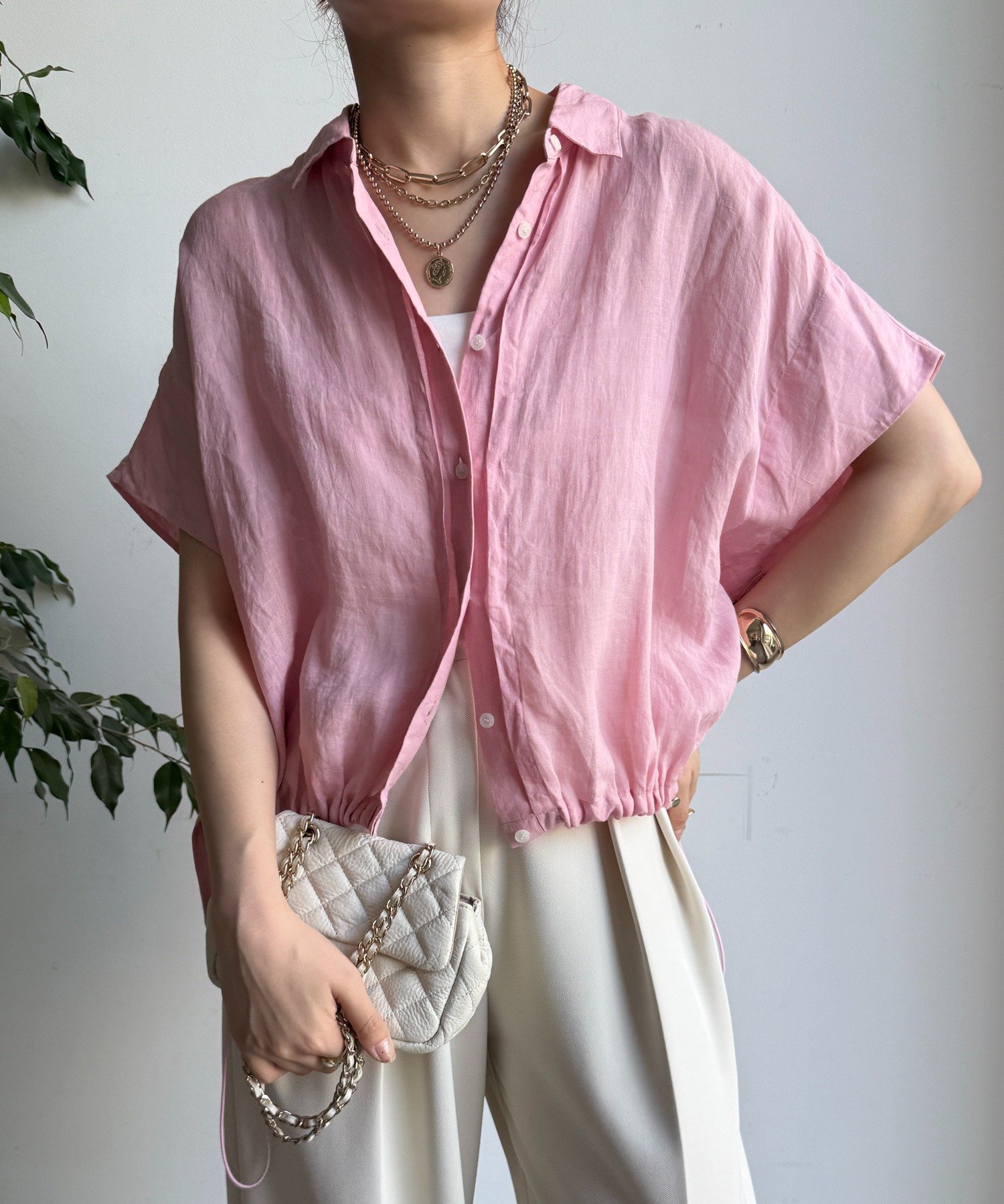 【ドゥドゥ/DouDou】のリネンドロストフレンチシャツ インテリア・キッズ・メンズ・レディースファッション・服の通販 founy(ファニー) 　ファッション　Fashion　レディースファッション　Fashion for Women　トップス・カットソー　Cut & Sew Tops　シャツ・ブラウス・オフィスカジュアル　Elegant Blouses & Button-Ups　2025年　2025　2025春夏・S/S　Spring/Summer 2025 SS25　フレンチ　French, French Style　リネン　Linen, Linen Fabric　再入荷　Restock / Back in Stock　夏　Summer　S/S・春夏　SS, Spring/Summer, Warm Season　ピンク|ID: prp329100004685506 ipo3291000000033836490