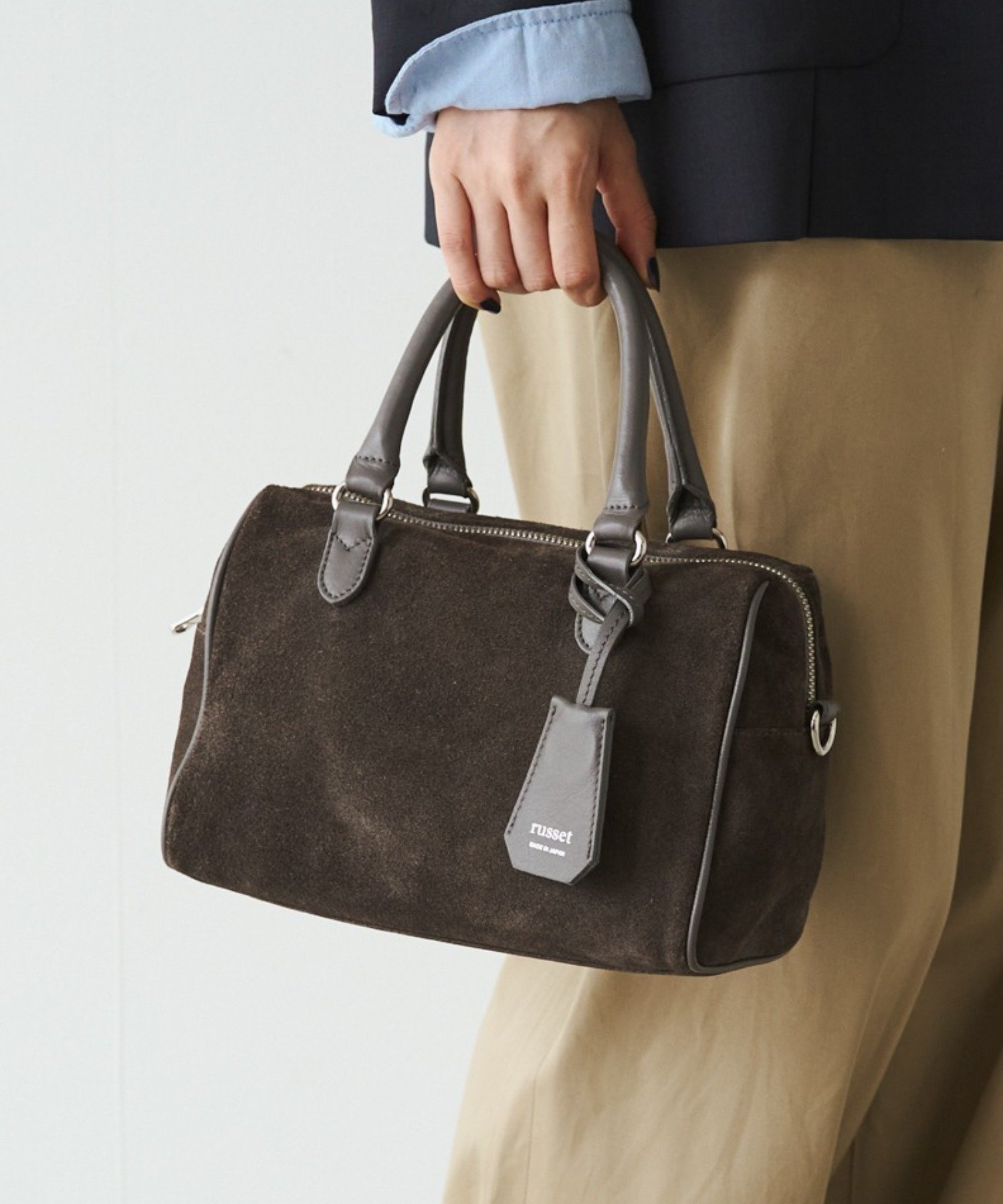 【ラシット/russet】のスエード2WAYミニボストンバッグ インテリア・キッズ・メンズ・レディースファッション・服の通販 founy(ファニー) 　ファッション　Fashion　レディースファッション　Fashion for Women　バッグ　Bags　クラシカル　Classical, Vintage-Inspired　コンパクト　Compact, Small Size　ショルダー　Shoulder, Shoulder Strap　シルバー　Silver, Metallic Silver　財布　Wallet, Purse　ハンド　Hand, Handmade　フォルム　Silhouette, Form　ボストン　Boston　ボストンバッグ　Boston Bag, Retro Bag　ポケット　Pocket, Pocket Detail　A/W・秋冬　Autumn/Winter　日本製　Made In Japan　エレガント 上品　Elegant　2025年　2025　2025-2026秋冬・A/W　Autumn/Winter 2025–26 AW25–26　グレー|ID: prp329100004685595 ipo3291000000034131383