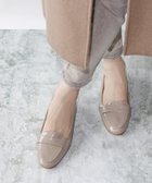 【フィン/Fin】のラウンドコインローファー 人気、トレンドファッション・服の通販 founy(ファニー) ファッション Fashion レディースファッション Fashion for Women エナメル Patent Leather クッション Cushion, Throw Pillow ソックス Socks, Hosiery ダウン Down, Puffer デニム Denim, Jeans Material 人気 Popular, Best Seller パイソン Python, Snakeskin Pattern ベーシック Basic, Essential ワイド Wide, Wide Fit ビジネス 仕事 通勤 Business / Work / Commuting thumbnail グレー|ID: prp329100004685702 ipo3291000000034118954