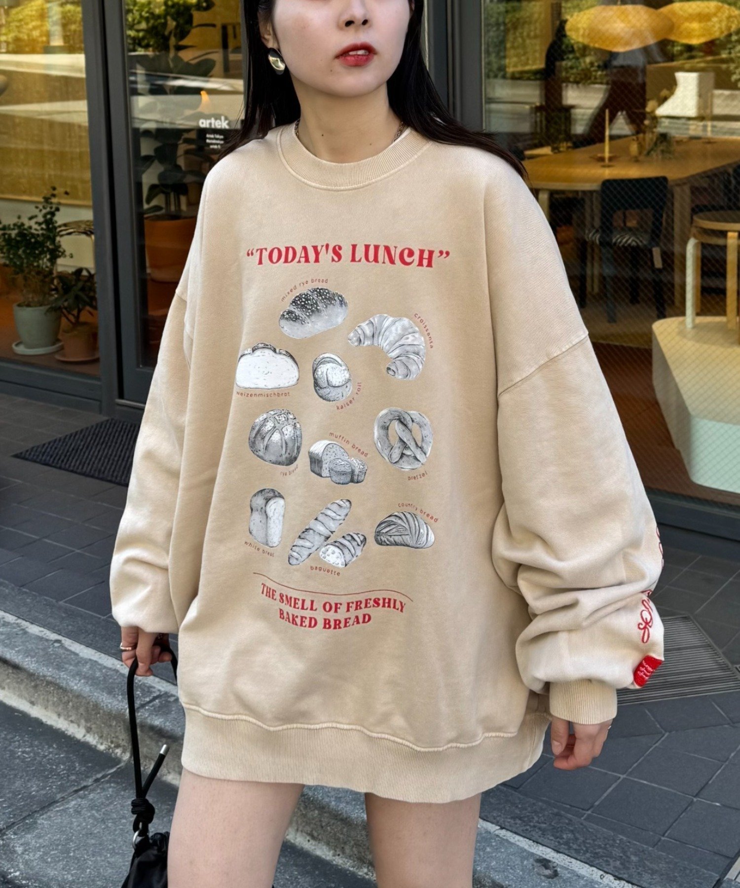 【チャオパニックティピー/CIAOPANIC TYPY】の【SOUNDS GOOOOD】プリント刺繍ヴィンテージスウェット インテリア・キッズ・メンズ・レディースファッション・服の通販 founy(ファニー) 　ファッション　Fashion　レディースファッション　Fashion for Women　トップス・カットソー　Cut & Sew Tops　レディースパーカー・カジュアルフーディー　Casual Hoodies & Sweatshirts　スウェット・クルーネックトップス　Sweatshirts & Crewnecks / Relaxed Fit Sweat Tops　インナー　Innerwear　ヴィンテージ　Vintage Style　ジャケット　Jacket, Outerwear　スウェット / スエット　Sweatshirt, Sweatwear　スタイリッシュ　Stylish, Fashionable　スラックス　Slacks, Dress Pants　ダウン　Down, Puffer　デニム　Denim, Jeans Material　ブルゾン　Blouson, Bomber Jacket　プリント　Print, Printed Pattern　冬　Winter / This Winter　おすすめ　Recommended / Our Picks　ベージュ|ID: prp329100004685756 ipo3291000000033837970
