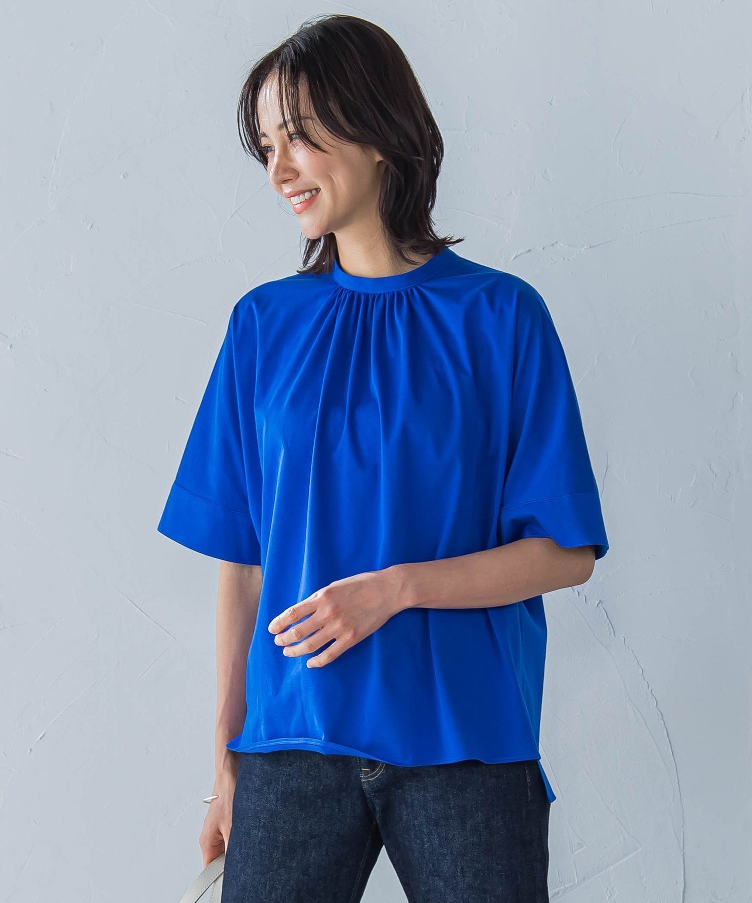 【ロートレ アモン/LAUTRE AMONT】のクールタッチギャザーネックカットソー≪洗濯機で洗える≫ インテリア・キッズ・メンズ・レディースファッション・服の通販 founy(ファニー) 　ファッション　Fashion　レディースファッション　Fashion for Women　トップス・カットソー　Cut & Sew Tops　カットソー・ベーシックTシャツ　Cut-and-Sewn Tops / Stretch Tees & Basics　おすすめ　Recommended / Our Picks　インナー　Innerwear　ギャザー　Gathered, Ruffled　フロント　Front, Front Design　ベーシック　Basic, Essential　ボトム　Bottoms, Lower Wear　洗える　Machine Washable　ブルー|ID: prp329100004685828 ipo3291000000033838320