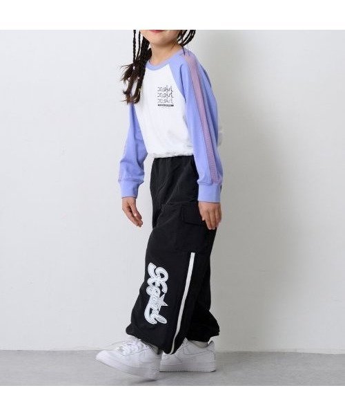 【ナルミヤ オンライン/NARUMIYA ONELINE / KIDS】のカーゴポケットラインパンツ インテリア・キッズ・メンズ・レディースファッション・服の通販 founy(ファニー) 　ファッション　Fashion　キッズファッション　Fashion for Kids　ボトムス　Bottoms　おすすめ　Recommended / Our Picks　カーゴパンツ　Cargo Pants, Utility Pants　プリント　Print, Printed Pattern　ポケット　Pocket, Pocket Detail　A/W・秋冬　Autumn/Winter　黒|ID: prp329100004685836 ipo3291000000033838346