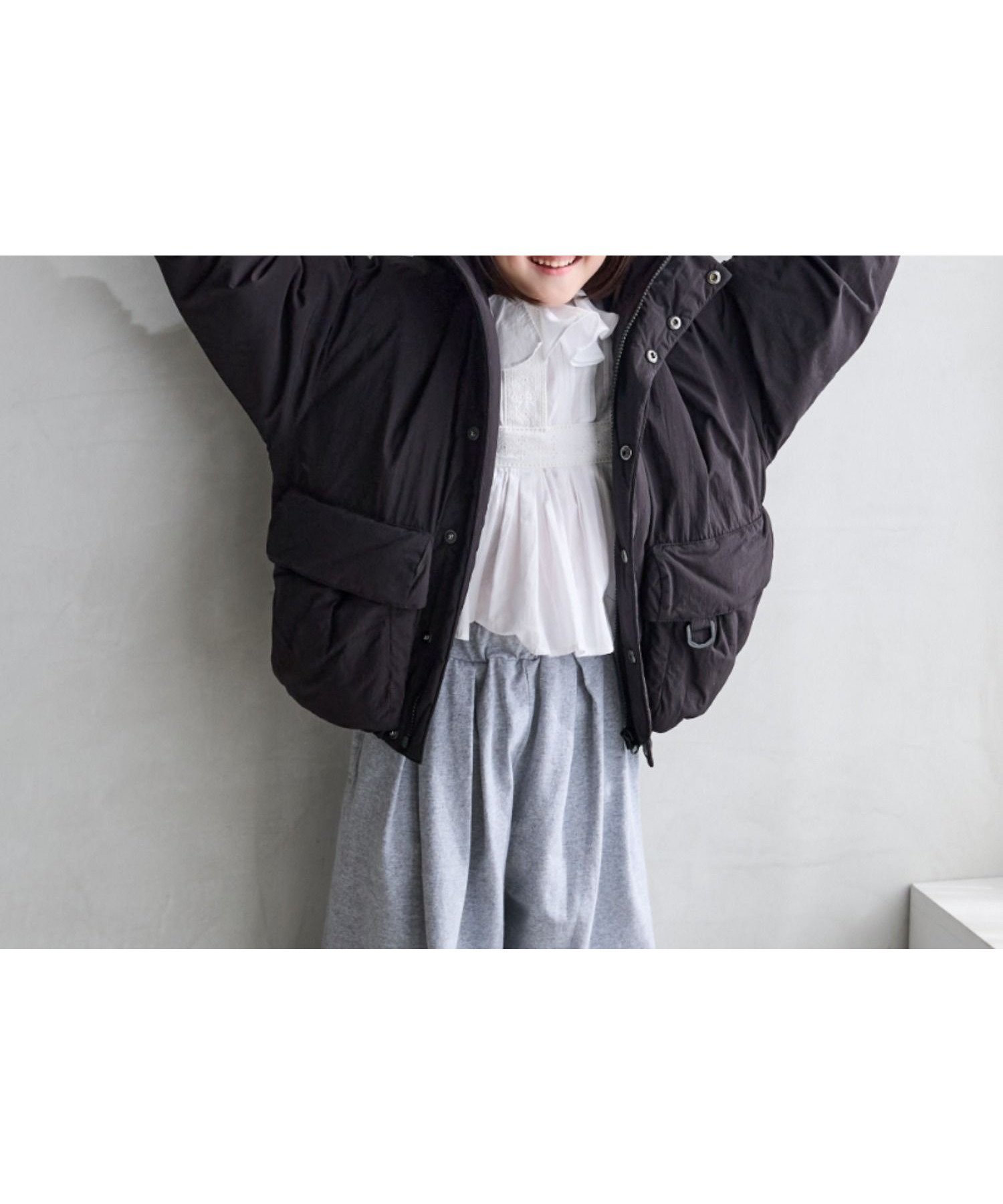 【ローリーズファーム/LOWRYS FARM / KIDS】のエアサーマルフードブルゾン インテリア・キッズ・メンズ・レディースファッション・服の通販 founy(ファニー) 　ファッション　Fashion　キッズファッション　Fashion for Kids　ダウン　Down, Puffer　ドローコード　Drawcord, Drawstring Cord　フラップ　Flap, Flap Pocket　ブルゾン　Blouson, Bomber Jacket　ポケット　Pocket, Pocket Detail　ブラック|ID: prp329100004685902 ipo3291000000035176360