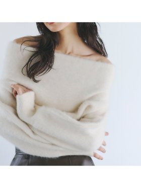 【アニュアンス/anuans】のラクーンフォックスオフショルニットプルオーバー 人気、トレンドファッション・服の通販 founy(ファニー) ファッション Fashion レディースファッション Fashion for Women トップス・カットソー Cut & Sew Tops ニット Knit Tops & Sweaters カジュアルプルオーバー・ニットトップス Pullovers & Knit Tops / Casual Pullovers おすすめ Recommended / Our Picks デニム Denim, Jeans Material ブラウジング Blouson Silhouette, Cinched Waist |ID:prp329100004685994
