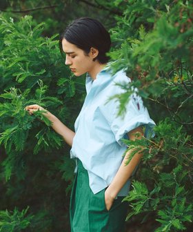 【デミルクス ビームス/Demi-Luxe BEAMS】のAK+1 / ハーフスリーブ コットン シャツ 人気、トレンドファッション・服の通販 founy(ファニー) ファッション Fashion レディースファッション Fashion for Women トップス・カットソー Cut & Sew Tops シャツ・ブラウス・オフィスカジュアル Elegant Blouses & Button-Ups シンプル Simple, Minimal スリット Slit, Slit Detail スリーブ Sleeve, Long Sleeve / Short Sleeve タイプライター Typewriter Fabric, Crisp Cotton 定番 Standard, Basic Item ハーフ Half, Half-Length ベスト Vest, Waistcoat 羽織 Haori, Light Jacket ワイド Wide, Wide Fit おすすめ Recommended / Our Picks |ID:prp329100004686021