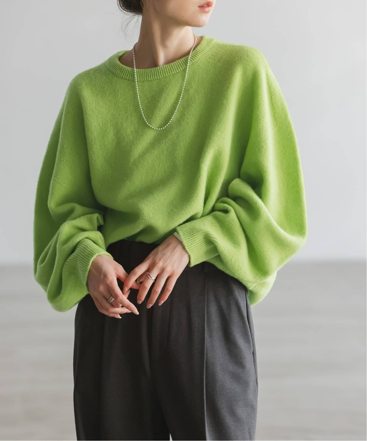 【ノーブル / スピック&スパン/NOBLE / Spick & Span】のスリーブオープンプルオーバー 人気、トレンドファッション・服の通販 founy(ファニー) 　ファッション　Fashion　レディースファッション　Fashion for Women　トップス・カットソー　Cut & Sew Tops　カジュアルプルオーバー・ニットトップス　Pullovers & Knit Tops / Casual Pullovers　エレガント 上品　Elegant　シンプル　Simple, Minimal　スリット　Slit, Slit Detail　ネックレス　Necklace, Pendant Necklace　ベーシック　Basic, Essential　 other-1|ID: prp329100004686088 ipo3291000000033839557