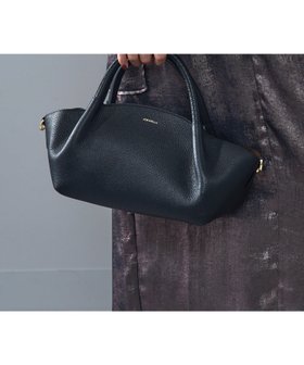 【セットアップセブン/SETUP7】のLORISTELLA/シュリンクレザー 2WAYハンドバッグ ショルダーバッグ 2853 人気、トレンドファッション・服の通販 founy(ファニー) ファッション Fashion レディースファッション Fashion for Women イタリア Italy スタイリッシュ Stylish, Fashionable トレンド Trend, Trending Now フェミニン Feminine, Girly フォルム Silhouette, Form モダン Modern, Contemporary ワイド Wide, Wide Fit エレガント 上品 Elegant 人気 Popular, Best Seller 再入荷 Restock / Back in Stock |ID:prp329100004686106