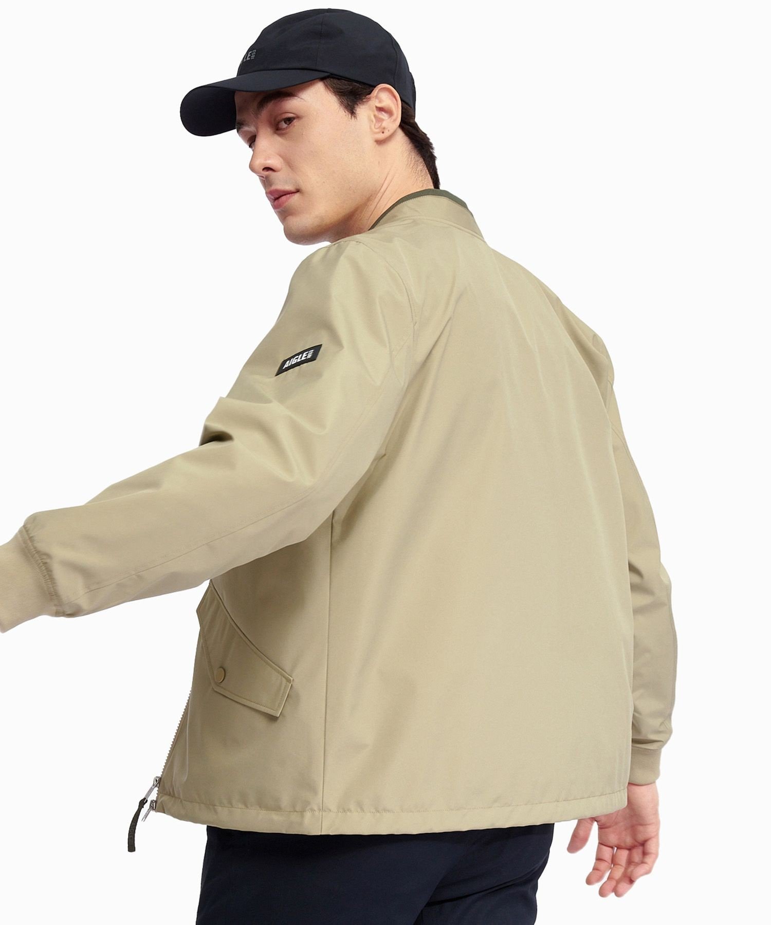 【エーグル/AIGLE / MEN】のGORE-TEX WINDSTOPPER ゴアテックス ウインドストッパー 防風 撥水 透湿 MA-1 ブルゾン インテリア・キッズ・メンズ・レディースファッション・服の通販 founy(ファニー) 　ファッション　Fashion　メンズファッション　Fashion for Men　ジップ　Zip, Zipper　スマート　Smart, Elegant　トレンド　Trend, Trending Now　ハンド　Hand, Handmade　フィット　Fit, Slim Fit　フラット　Flat, Flat Shoes　フラップ　Flap, Flap Pocket　ブルゾン　Blouson, Bomber Jacket　ポケット　Pocket, Pocket Detail　夏　Summer　春　Spring　S/S・春夏　SS, Spring/Summer, Warm Season　軽量　Lightweight, Ultra Light　ベージュ|ID: prp329100004686111 ipo3291000000033839651