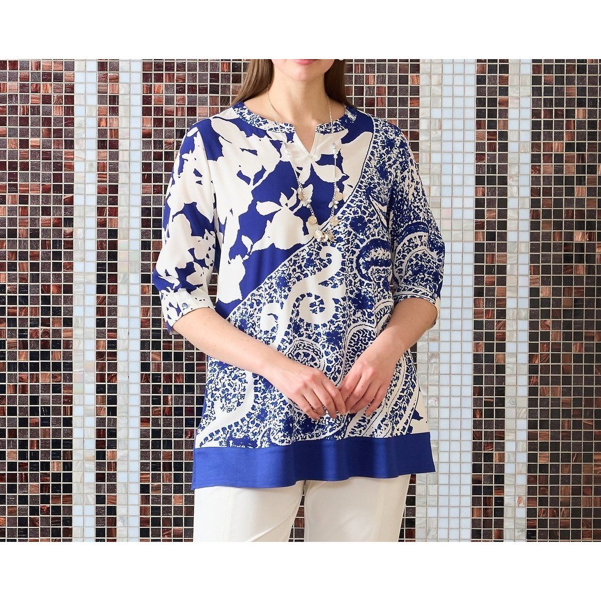 【リリアンビューティ/Liliane Burty】のウォッシャブル ペイズリープリントカットソー 人気、トレンドファッション・服の通販 founy(ファニー) 　ファッション　Fashion　レディースファッション　Fashion for Women　トップス・カットソー　Cut & Sew Tops　カットソー・ベーシックTシャツ　Cut-and-Sewn Tops / Stretch Tees & Basics　イヤリング　Earrings　ウォッシャブル　Machine Washable　カットソー　Cut and Sewn Top　カーディガン　Cardigan, Knitwear　ストール　Stole, Wrap　ドッキング　Docking, Mixed Material　プリント　Print, Printed Pattern　ベスト　Vest, Waistcoat　ペイズリー　Paisley, Ethnic Pattern　無地　Plain, Solid Color　おすすめ　Recommended / Our Picks　 other-1|ID: prp329100004686116 ipo3291000000033839675