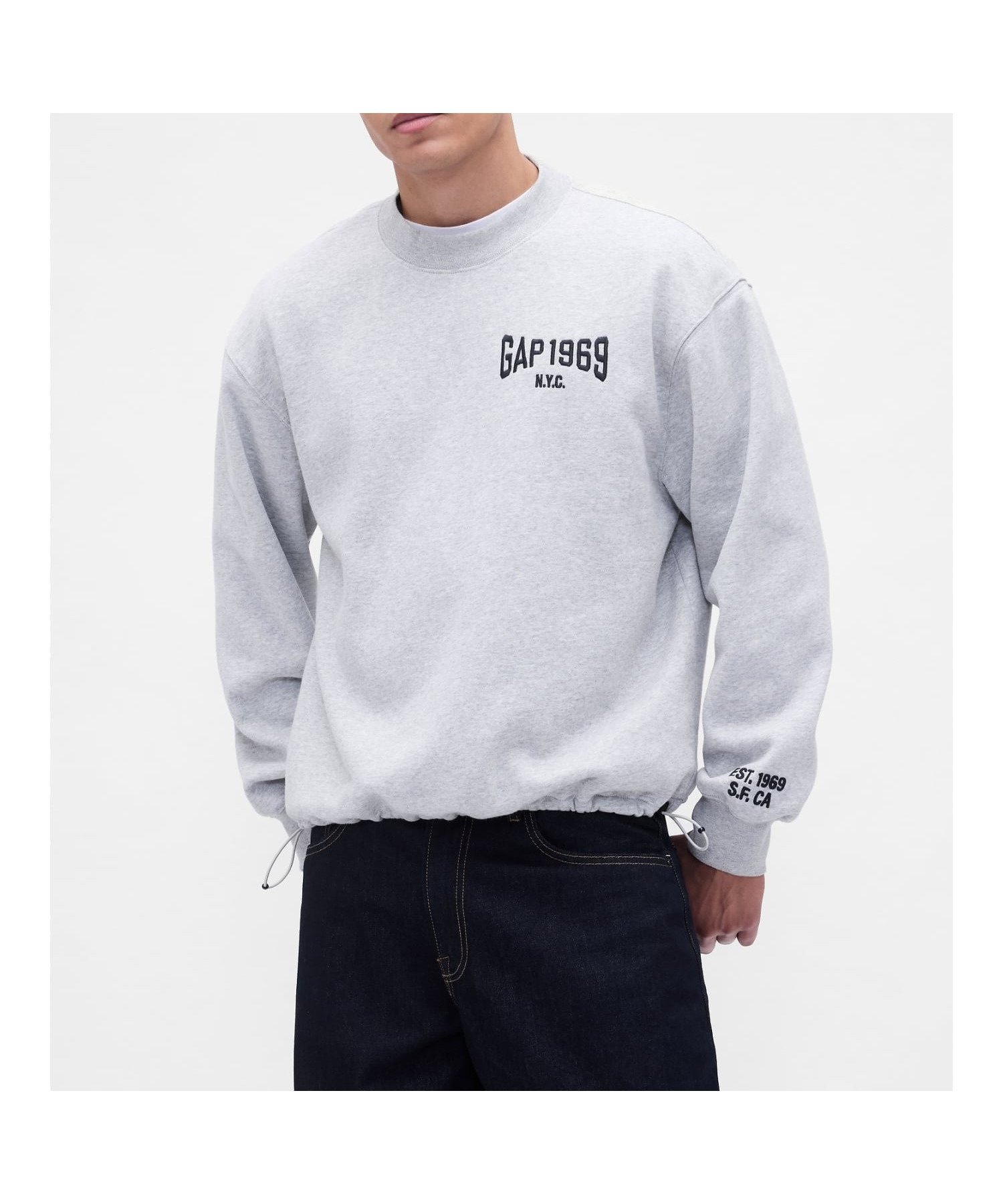 【ギャップ/GAP】のヴィンテージソフト オーバーサイズ GAPロゴ スウェットシャツ インテリア・キッズ・メンズ・レディースファッション・服の通販 founy(ファニー) 　ファッション　Fashion　レディースファッション　Fashion for Women　トップス・カットソー　Cut & Sew Tops　シャツ・ブラウス・オフィスカジュアル　Elegant Blouses & Button-Ups　レディースパーカー・カジュアルフーディー　Casual Hoodies & Sweatshirts　スウェット・クルーネックトップス　Sweatshirts & Crewnecks / Relaxed Fit Sweat Tops　ショルダー　Shoulder, Shoulder Strap　ダウン　Down, Puffer　ドロップ　Drop Shoulder, Dropped Style　長袖　Long Sleeve, Full Sleeve　フィット　Fit, Slim Fit　おすすめ　Recommended / Our Picks　LIGHT HEATHER GREY B08|ID: prp329100004686197 ipo3291000000033840031