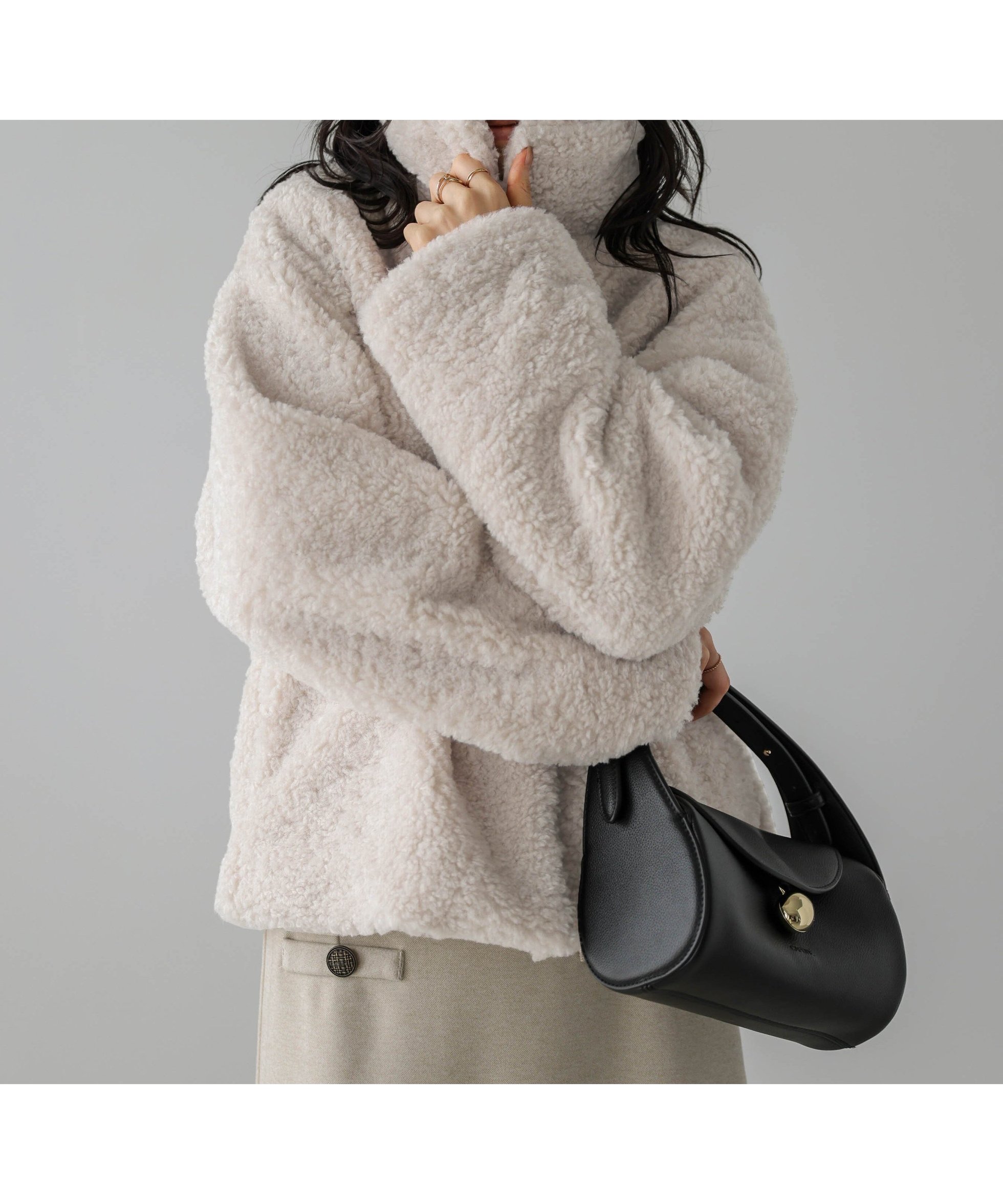 【ラジュール/Lajour】のボアジャケット インテリア・キッズ・メンズ・レディースファッション・服の通販 founy(ファニー) 　ファッション　Fashion　レディースファッション　Fashion for Women　アウター　Coat / Outerwear Collection　レディースジャケット・軽アウター　Jackets　コンパクト　Compact, Small Size　ショート　Short, Short Length　ジャケット　Jacket, Outerwear　トレンド　Trend, Trending Now　フェミニン　Feminine, Girly　防寒　Cold Protection, Winter-Ready　ベージュ|ID: prp329100004686940 ipo3291000000034011309
