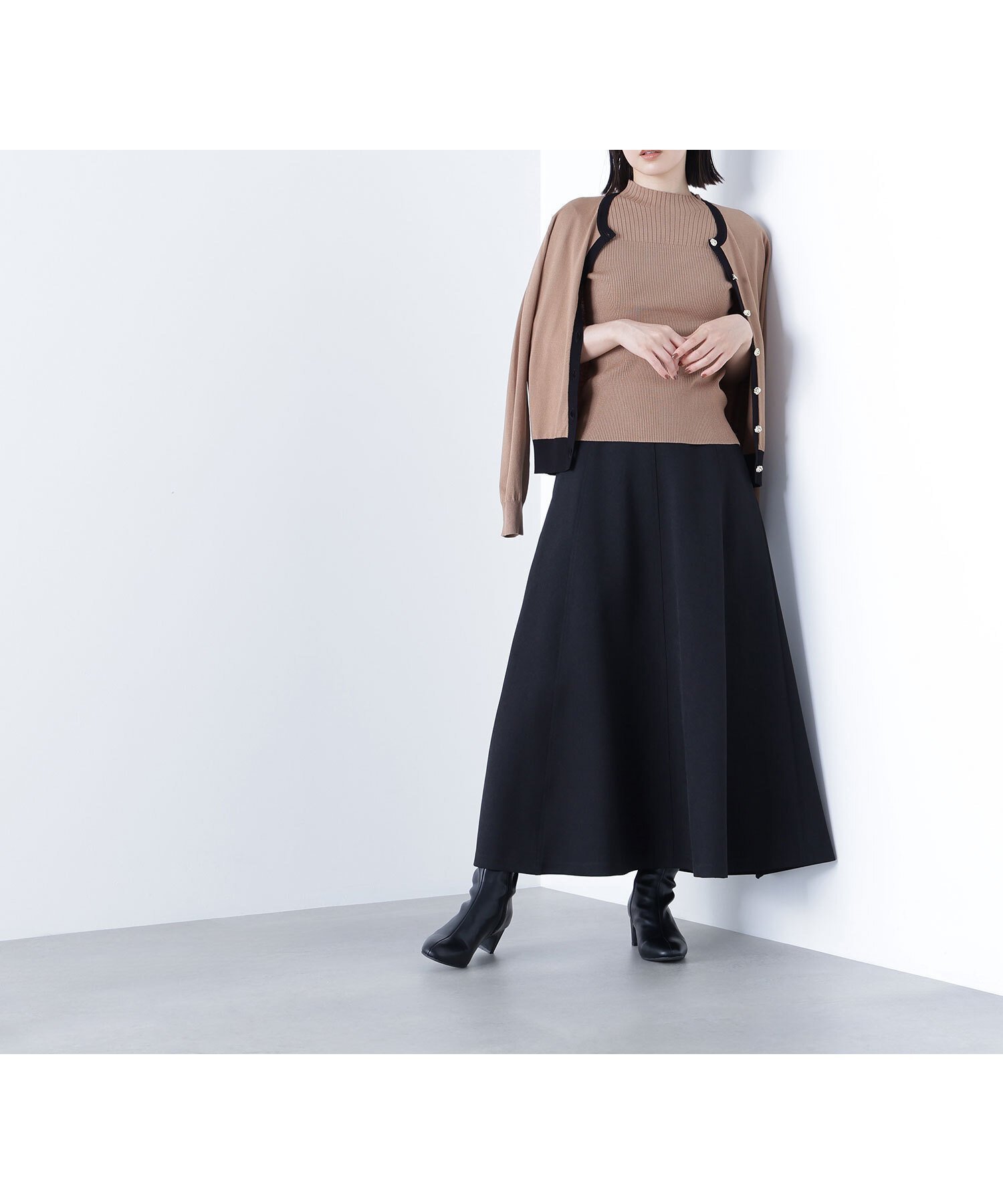 【ナチュラル ビューティー ベーシック/NATURAL BEAUTY BASIC】のウーリッシュカルゼシリーズ フレアスカート インテリア・キッズ・メンズ・レディースファッション・服の通販 founy(ファニー) 　ファッション　Fashion　レディースファッション　Fashion for Women　スカート　Skirts　Aライン・フレアスカート　A-Line & Flared Skirts　フレア　Flare, Flared　ポケット　Pocket, Pocket Detail　ロング　Long, Long-Length　エレガント 上品　Elegant　洗える　Machine Washable　ブラック|ID: prp329100004687179 ipo3291000000034658710