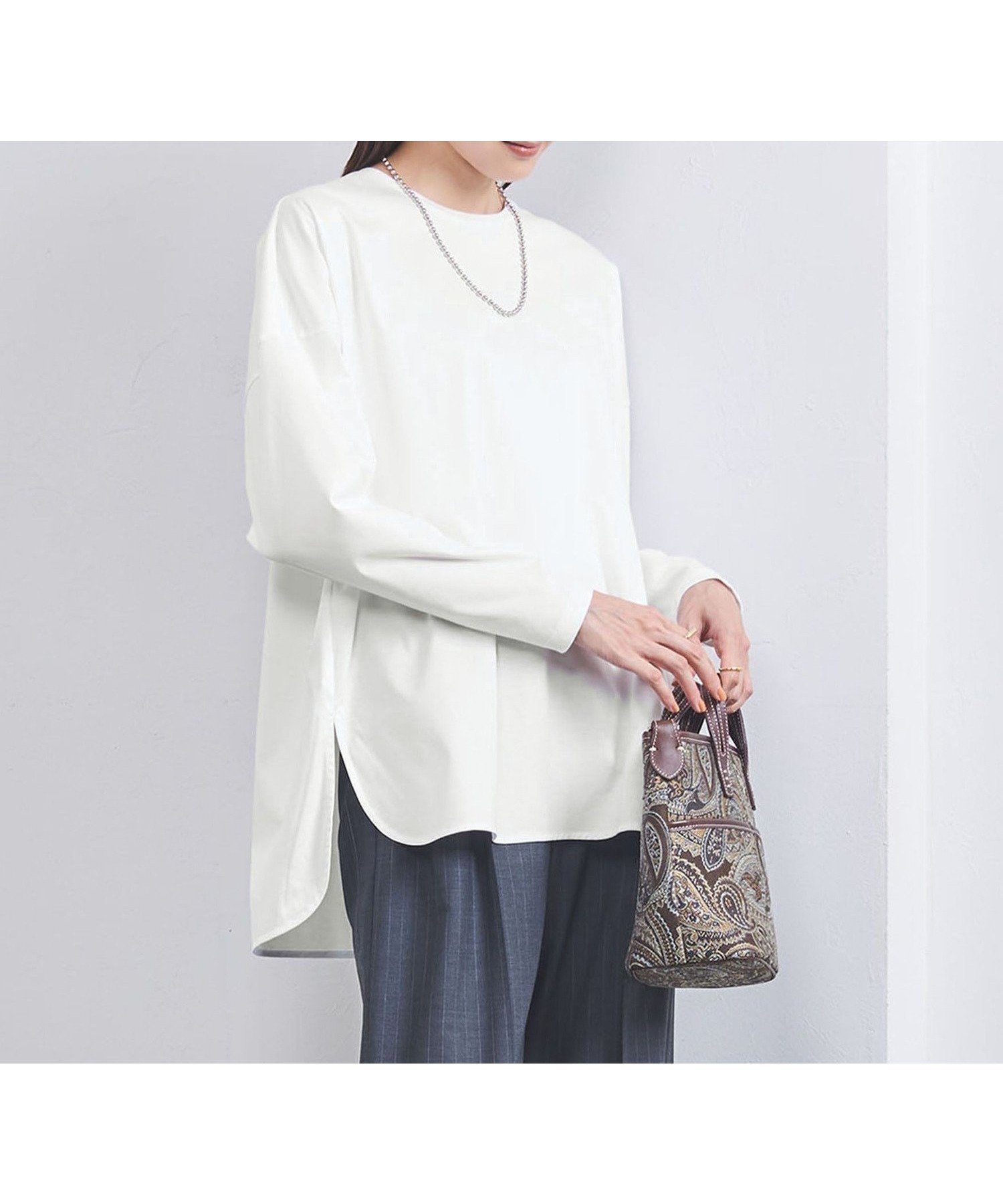 【ユナイテッドアローズ/UNITED ARROWS】のC ラウンドヘム ロングスリーブ カットソー インテリア・キッズ・メンズ・レディースファッション・服の通販 founy(ファニー) 　ファッション　Fashion　レディースファッション　Fashion for Women　トップス・カットソー　Cut & Sew Tops　カットソー・ベーシックTシャツ　Cut-and-Sewn Tops / Stretch Tees & Basics　おすすめ　Recommended / Our Picks　カットソー　Cut and Sewn Top　コンパクト　Compact, Small Size　シルケット　Silket, Silky Cotton　シンプル　Simple, Minimal　スタイリッシュ　Stylish, Fashionable　スリーブ　Sleeve, Long Sleeve / Short Sleeve　ドレープ　Drape, Draping Fabric　ロング　Long, Long-Length　OFF WHITE|ID: prp329100004687224 ipo3291000000033846482